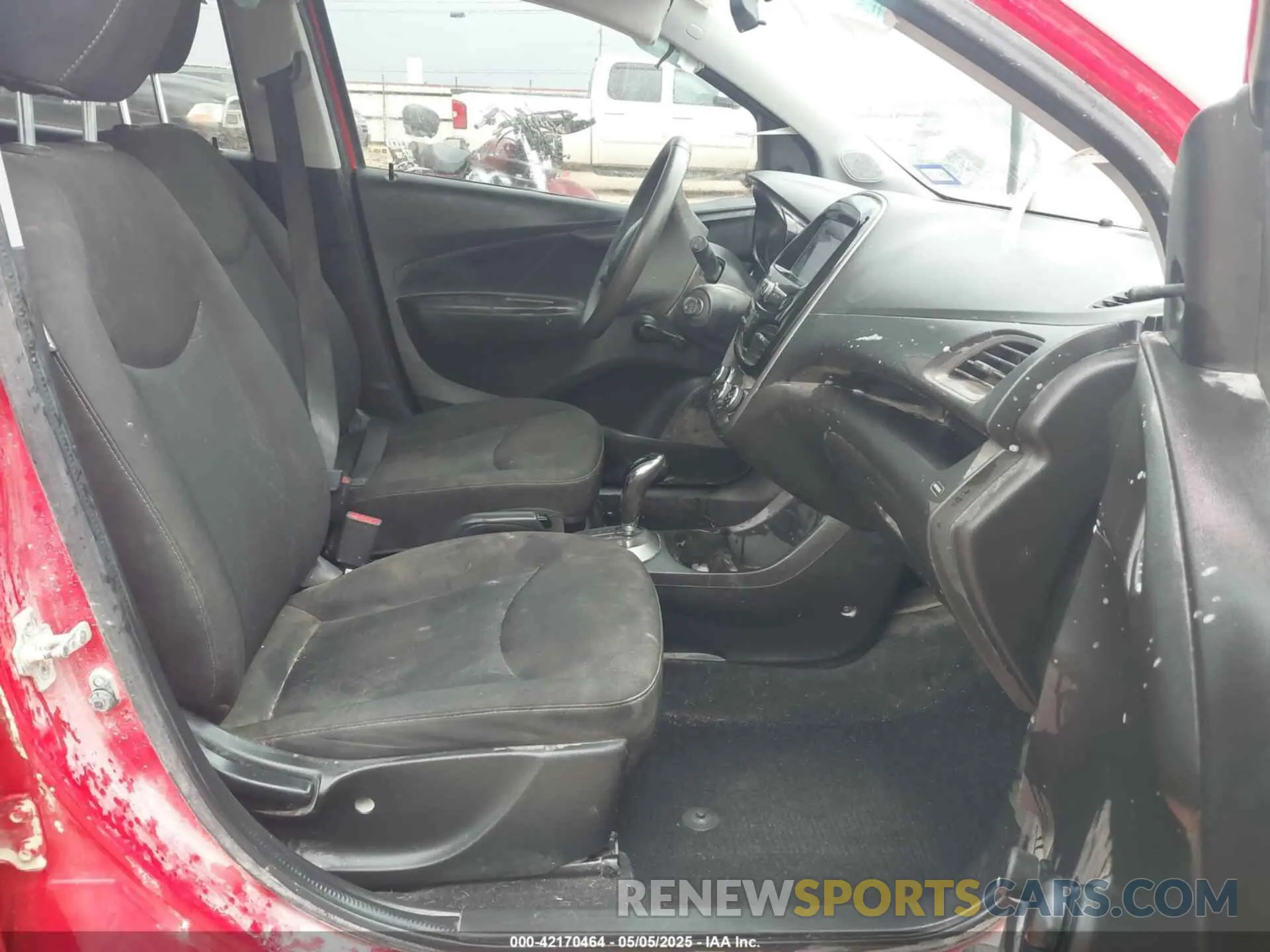 5 Photograph of a damaged car KL8CB6SA5MC716454 CHEVROLET SPARK 2021