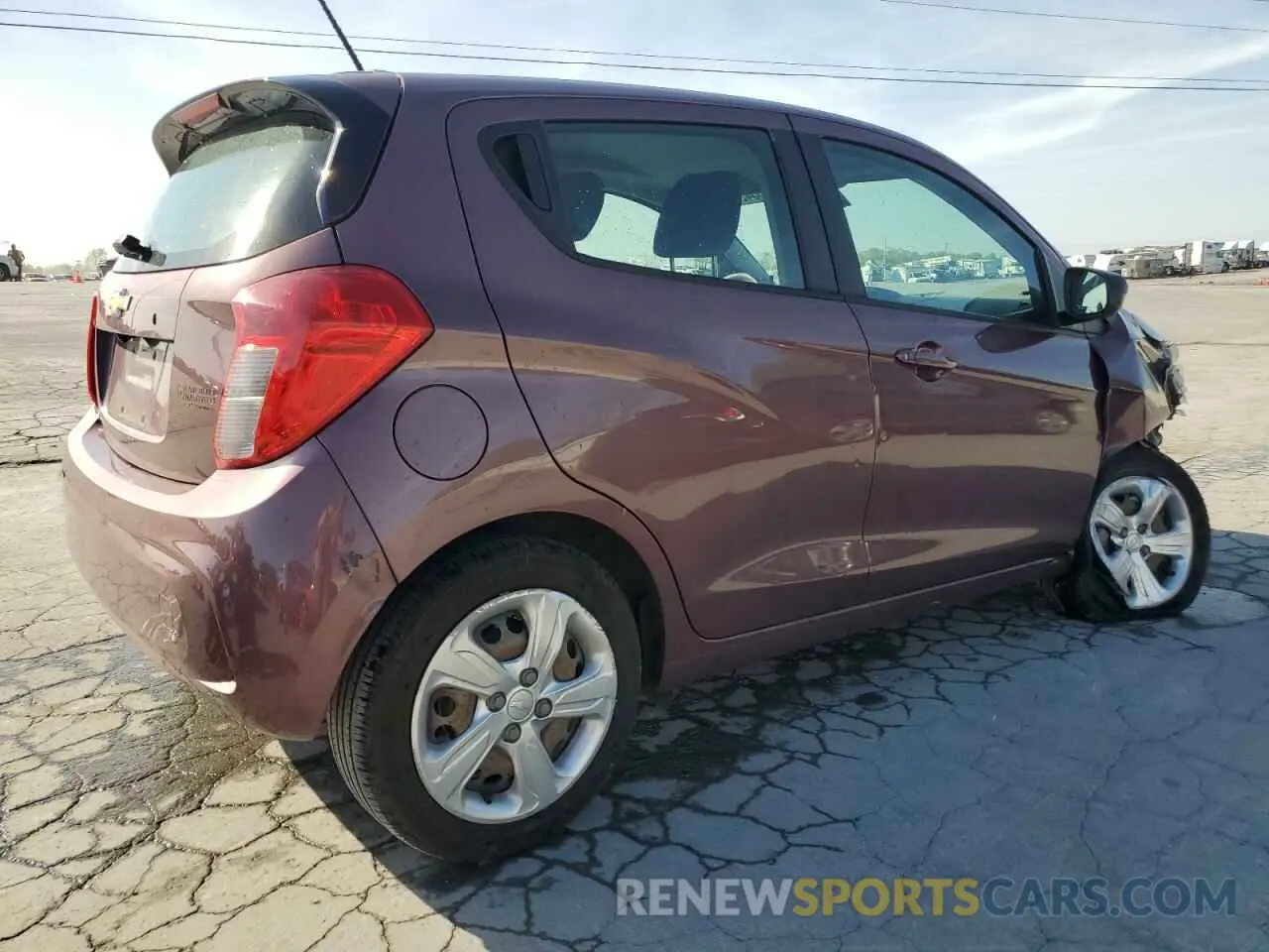3 Photograph of a damaged car KL8CB6SA6MC700554 CHEVROLET SPARK 2021