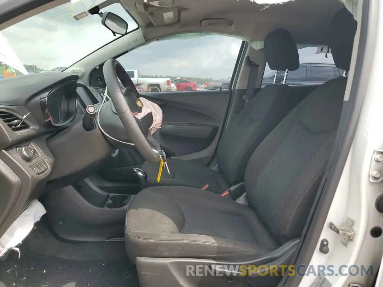 7 Photograph of a damaged car KL8CB6SA6MC708279 CHEVROLET SPARK 2021