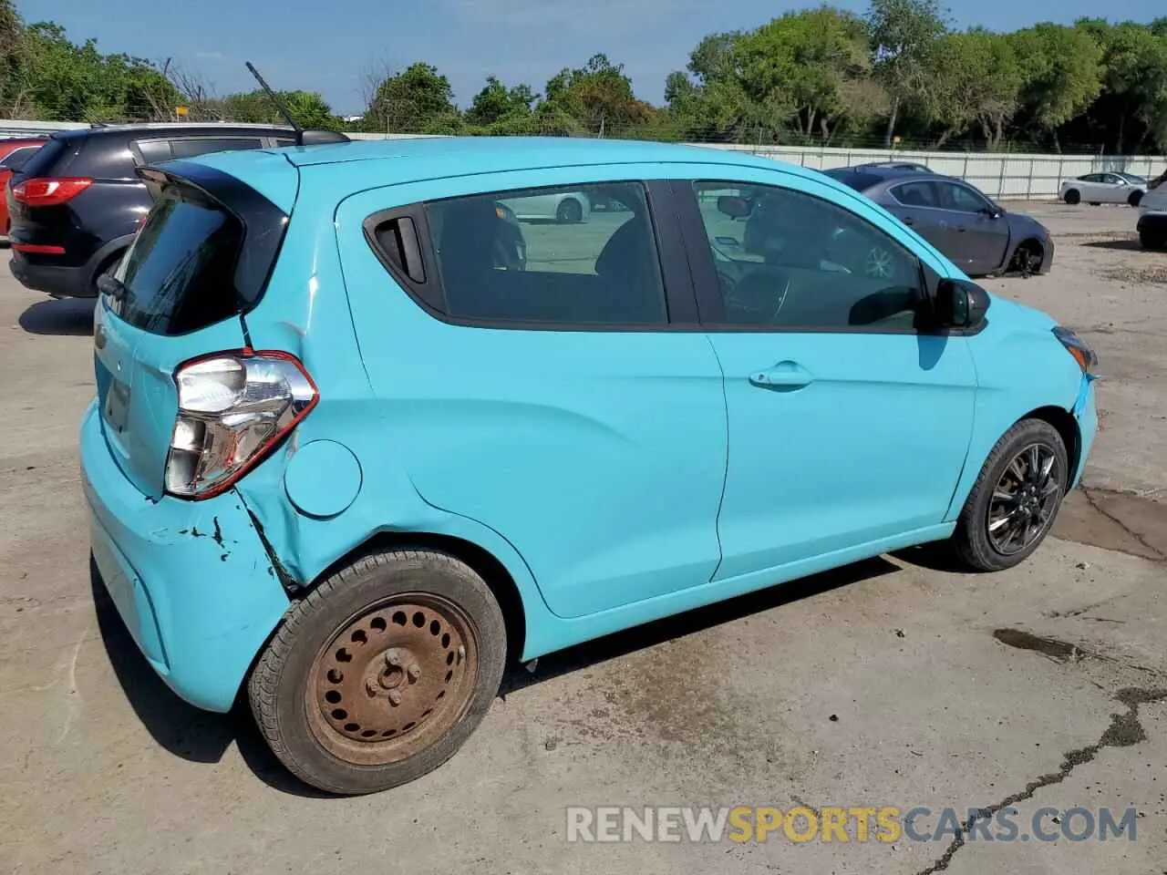 3 Photograph of a damaged car KL8CB6SA6MC709156 CHEVROLET SPARK 2021