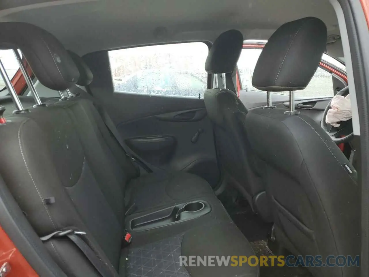10 Photograph of a damaged car KL8CB6SA7MC712549 CHEVROLET SPARK 2021