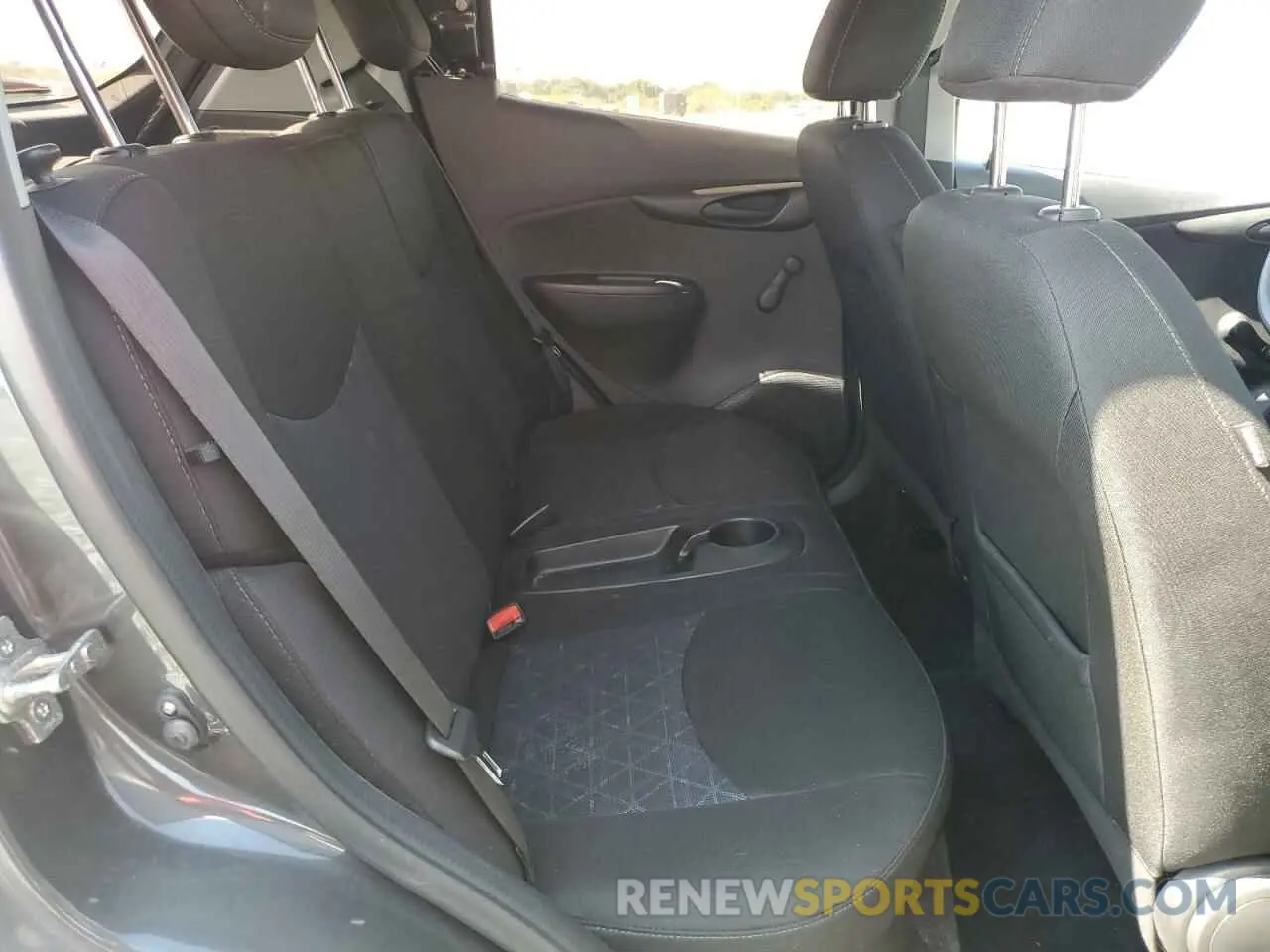 10 Photograph of a damaged car KL8CB6SA7MC735913 CHEVROLET SPARK 2021
