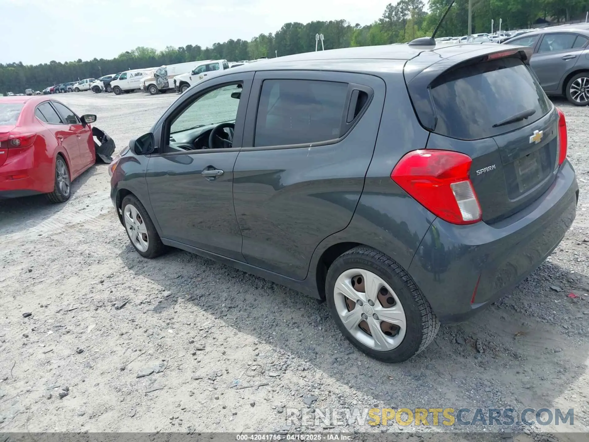 3 Photograph of a damaged car KL8CB6SA8MC227563 CHEVROLET SPARK 2021