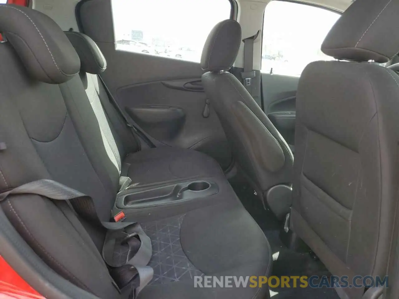 10 Photograph of a damaged car KL8CB6SA8MC702905 CHEVROLET SPARK 2021