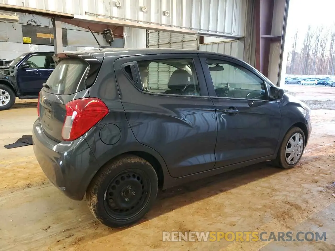 3 Photograph of a damaged car KL8CB6SA8MC708705 CHEVROLET SPARK 2021