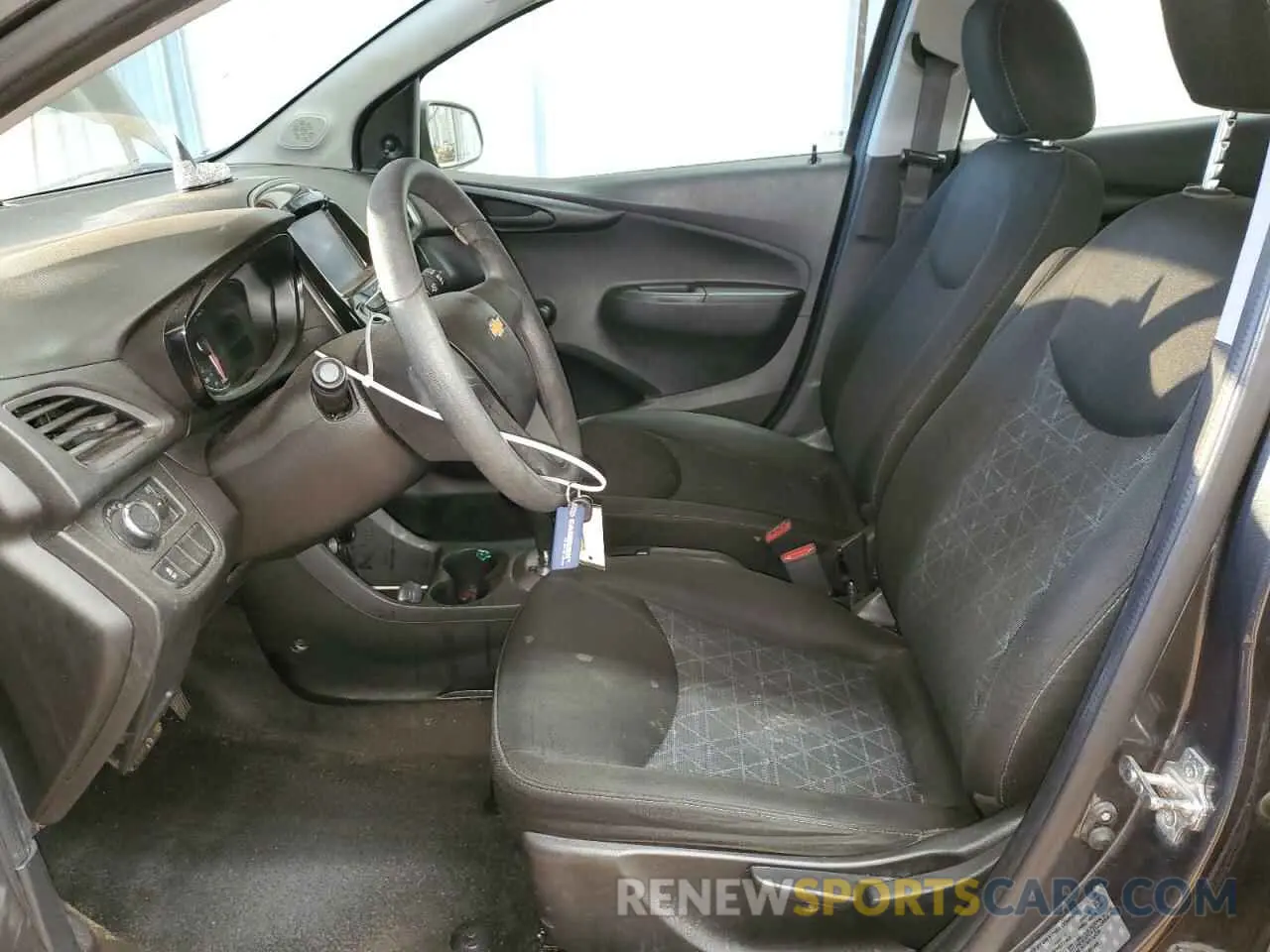 7 Photograph of a damaged car KL8CB6SA8MC708705 CHEVROLET SPARK 2021