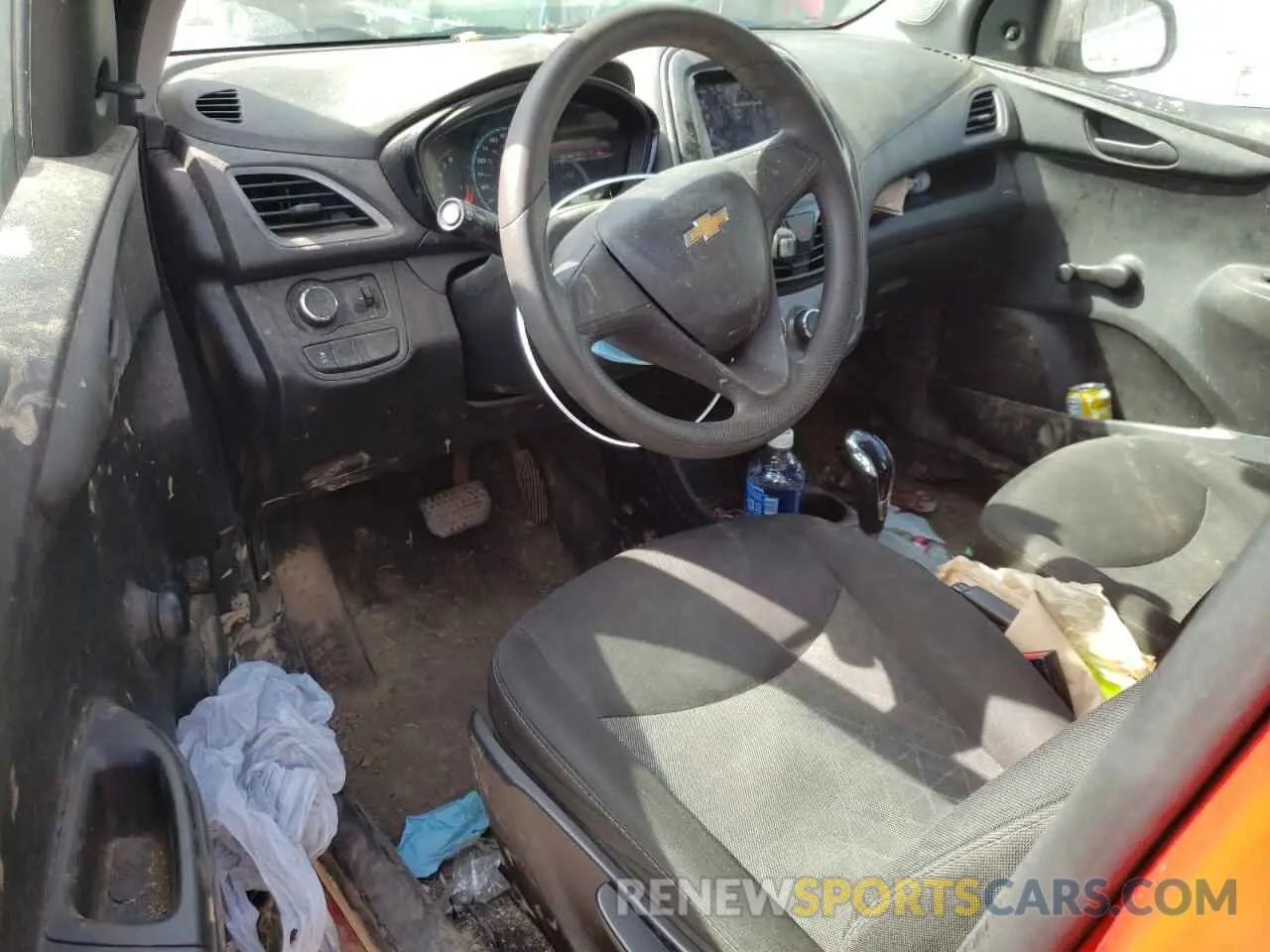 8 Photograph of a damaged car KL8CB6SA8MC711443 CHEVROLET SPARK 2021