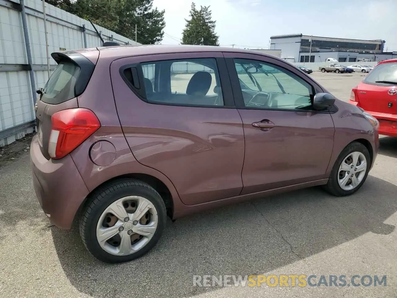 3 Photograph of a damaged car KL8CB6SA9MC712228 CHEVROLET SPARK 2021