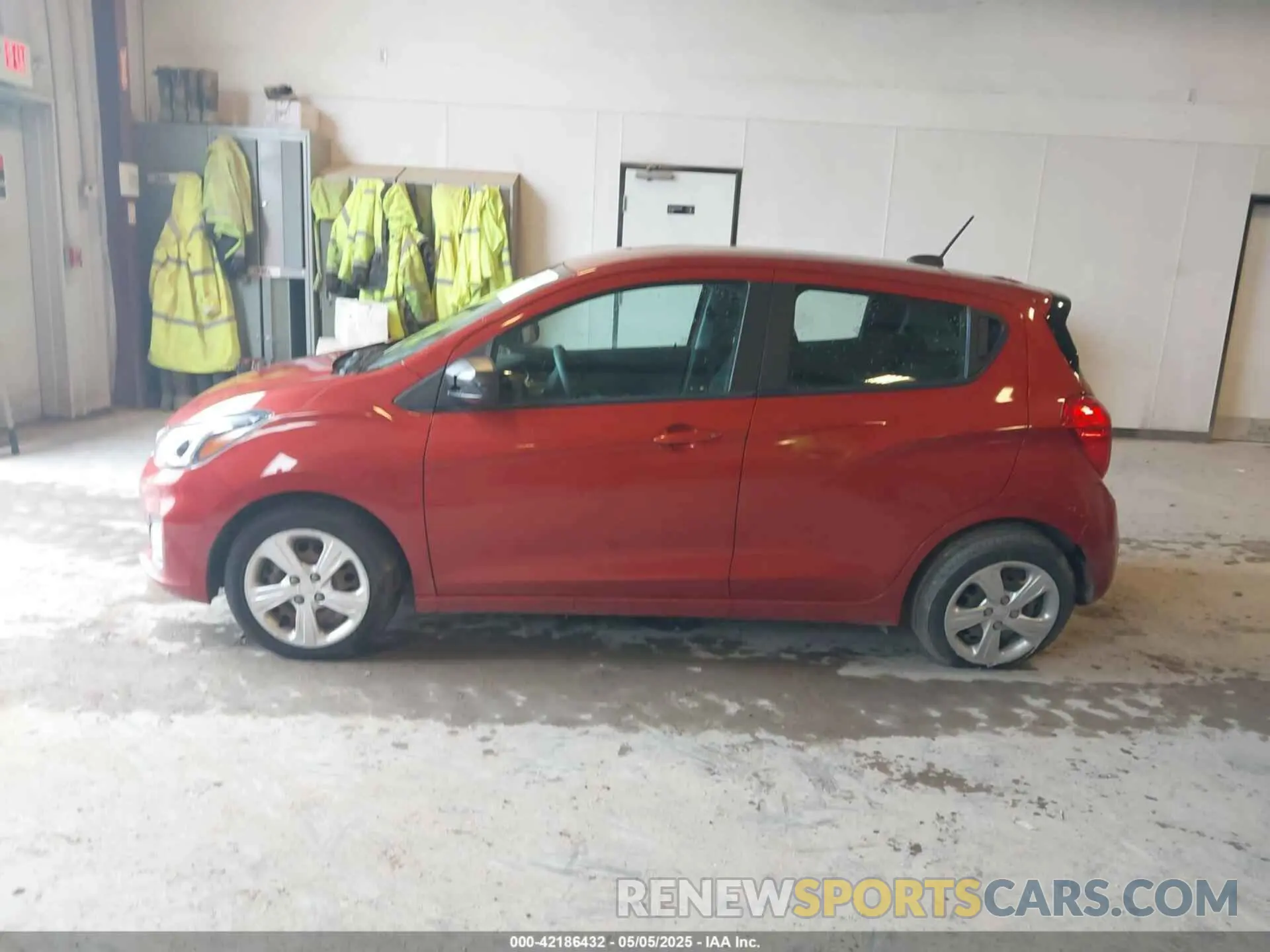 14 Photograph of a damaged car KL8CB6SA9MC728672 CHEVROLET SPARK 2021
