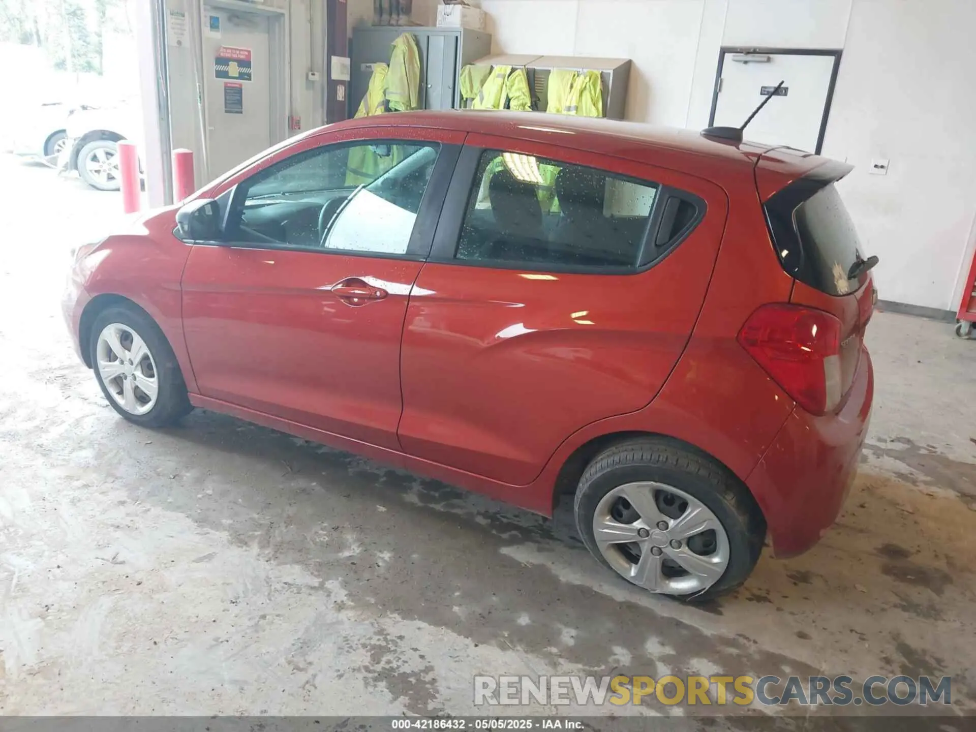 3 Photograph of a damaged car KL8CB6SA9MC728672 CHEVROLET SPARK 2021