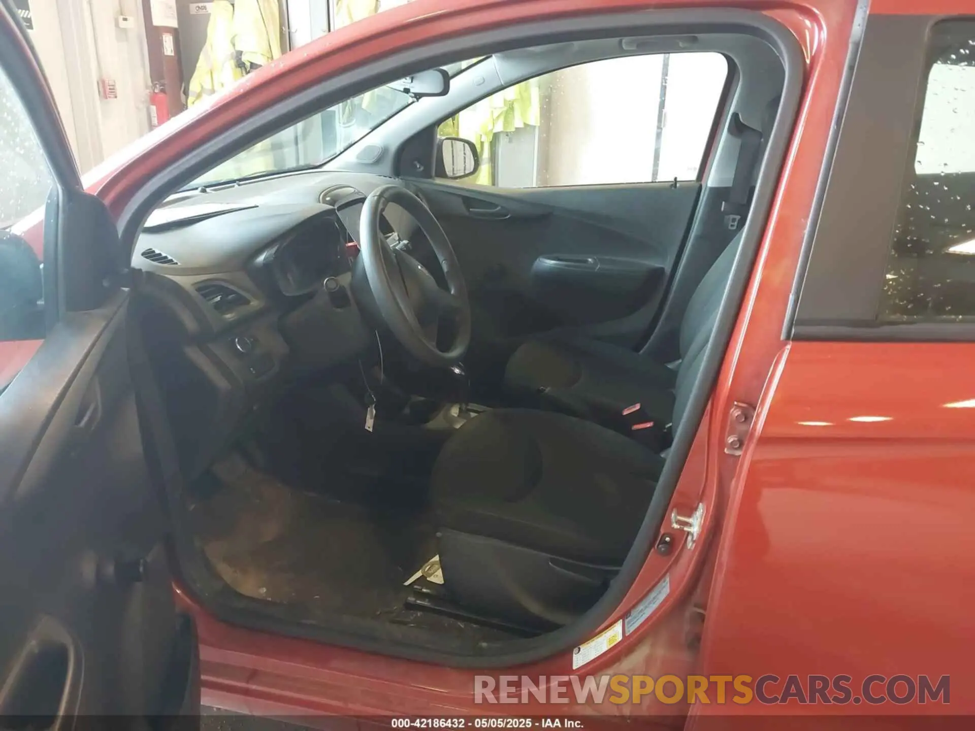 5 Photograph of a damaged car KL8CB6SA9MC728672 CHEVROLET SPARK 2021