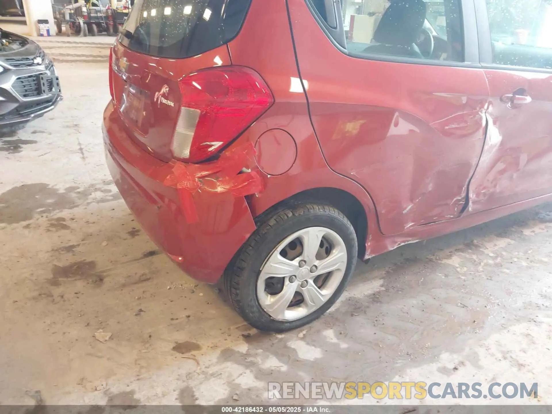 6 Photograph of a damaged car KL8CB6SA9MC728672 CHEVROLET SPARK 2021