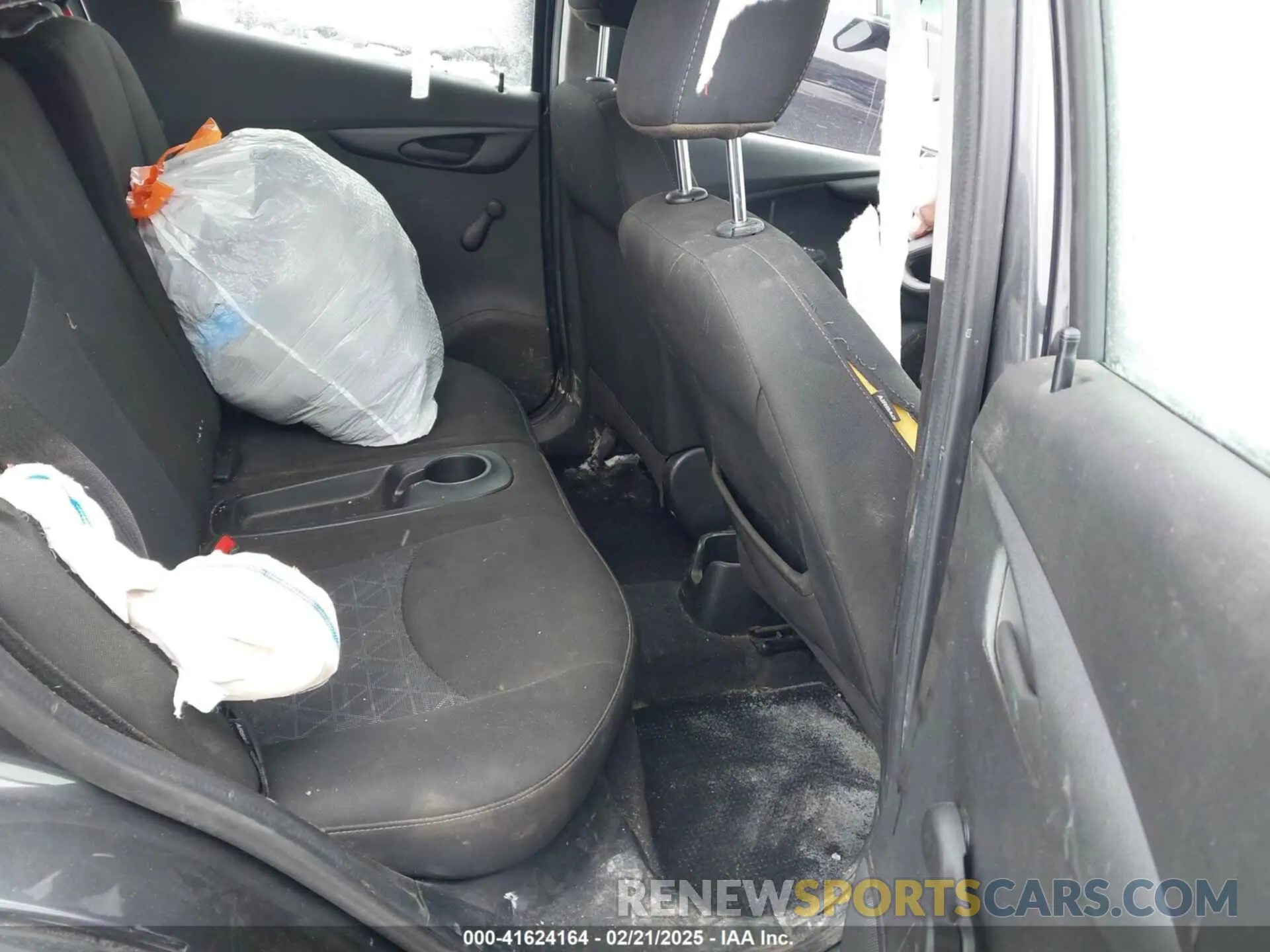 8 Photograph of a damaged car KL8CB6SAXMC705126 CHEVROLET SPARK 2021