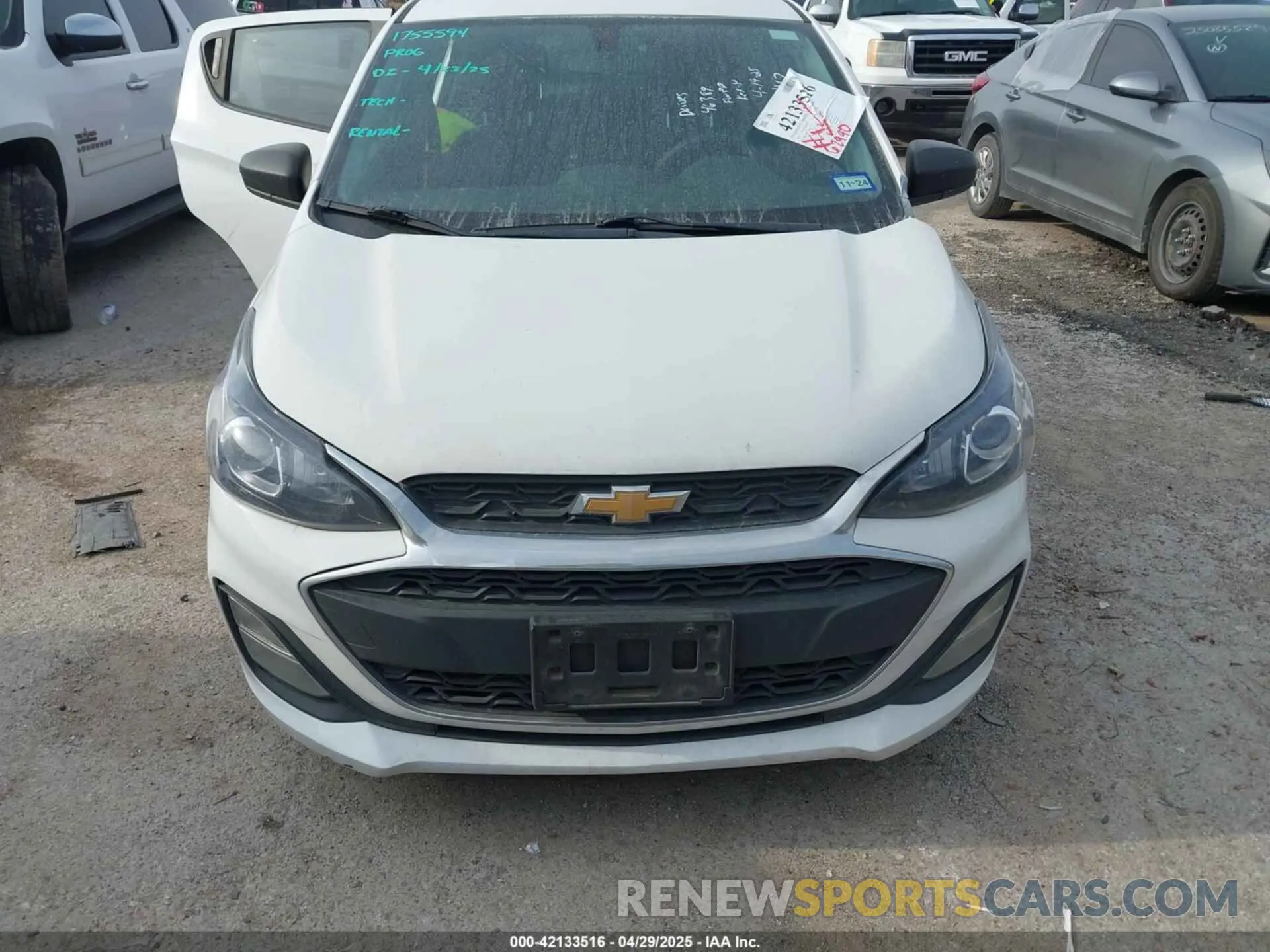 11 Photograph of a damaged car KL8CB6SAXMC715610 CHEVROLET SPARK 2021