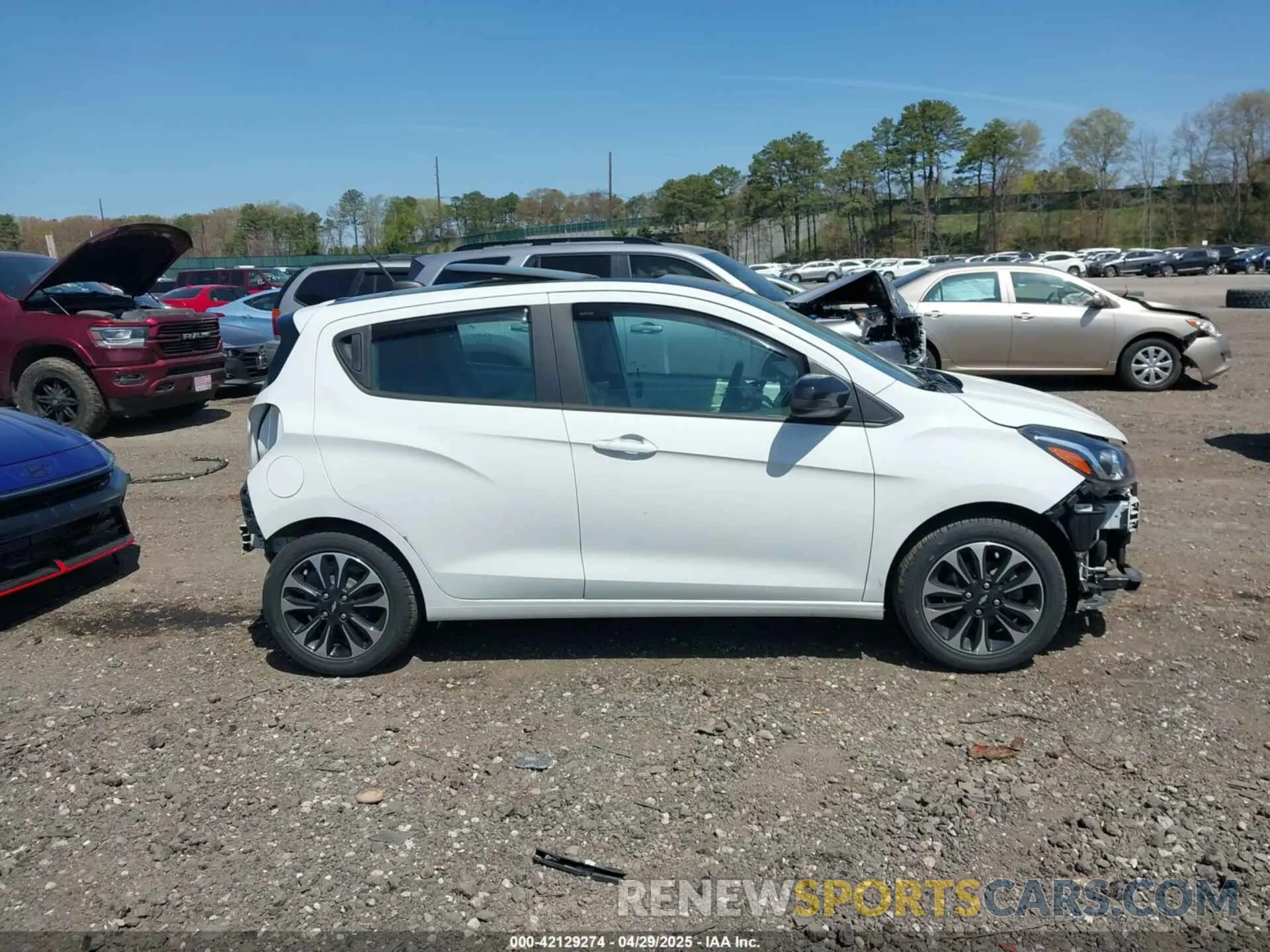 13 Photograph of a damaged car KL8CC6SA3MC225880 CHEVROLET SPARK 2021