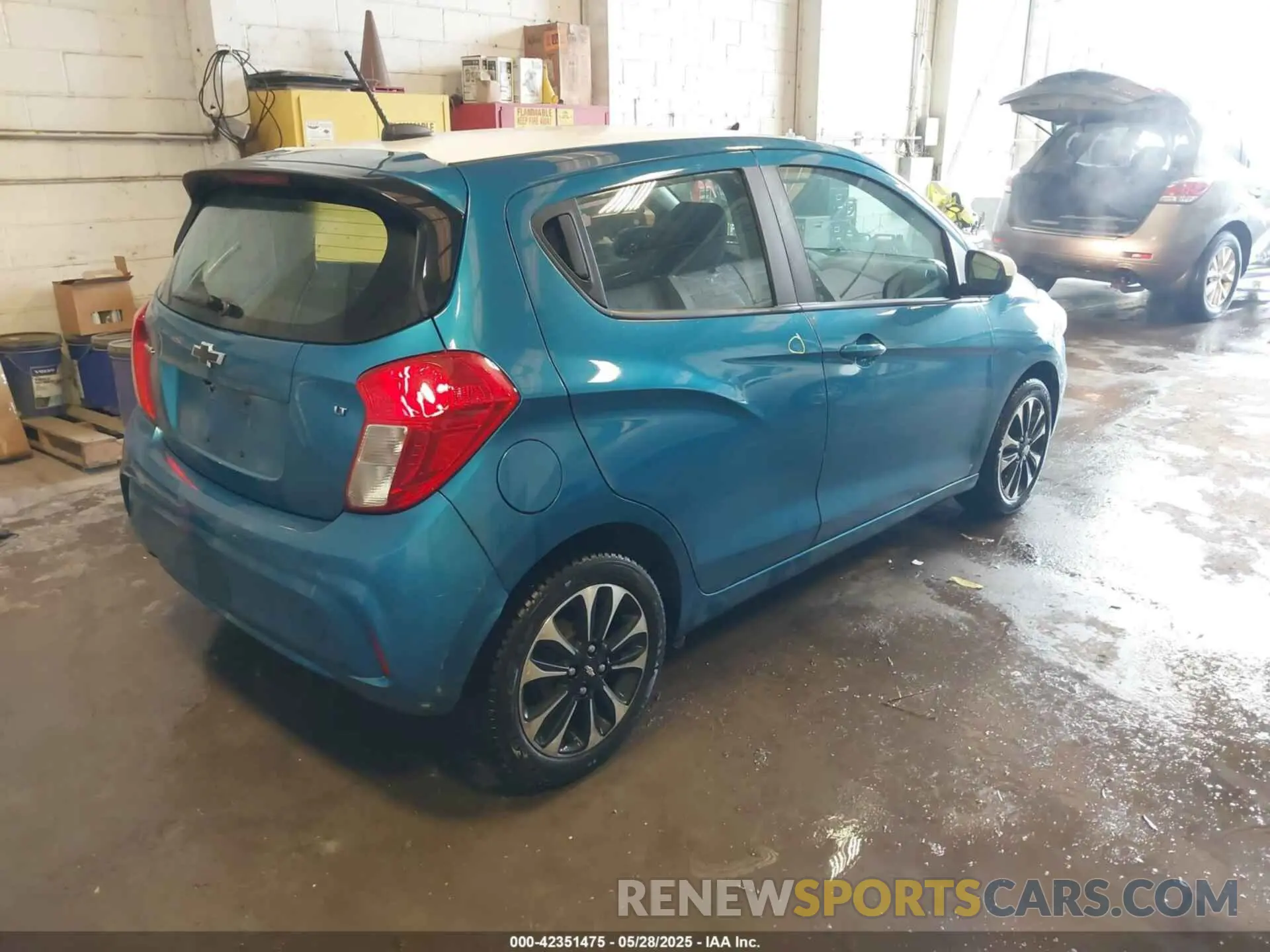 4 Photograph of a damaged car KL8CC6SA3MC715025 CHEVROLET SPARK 2021