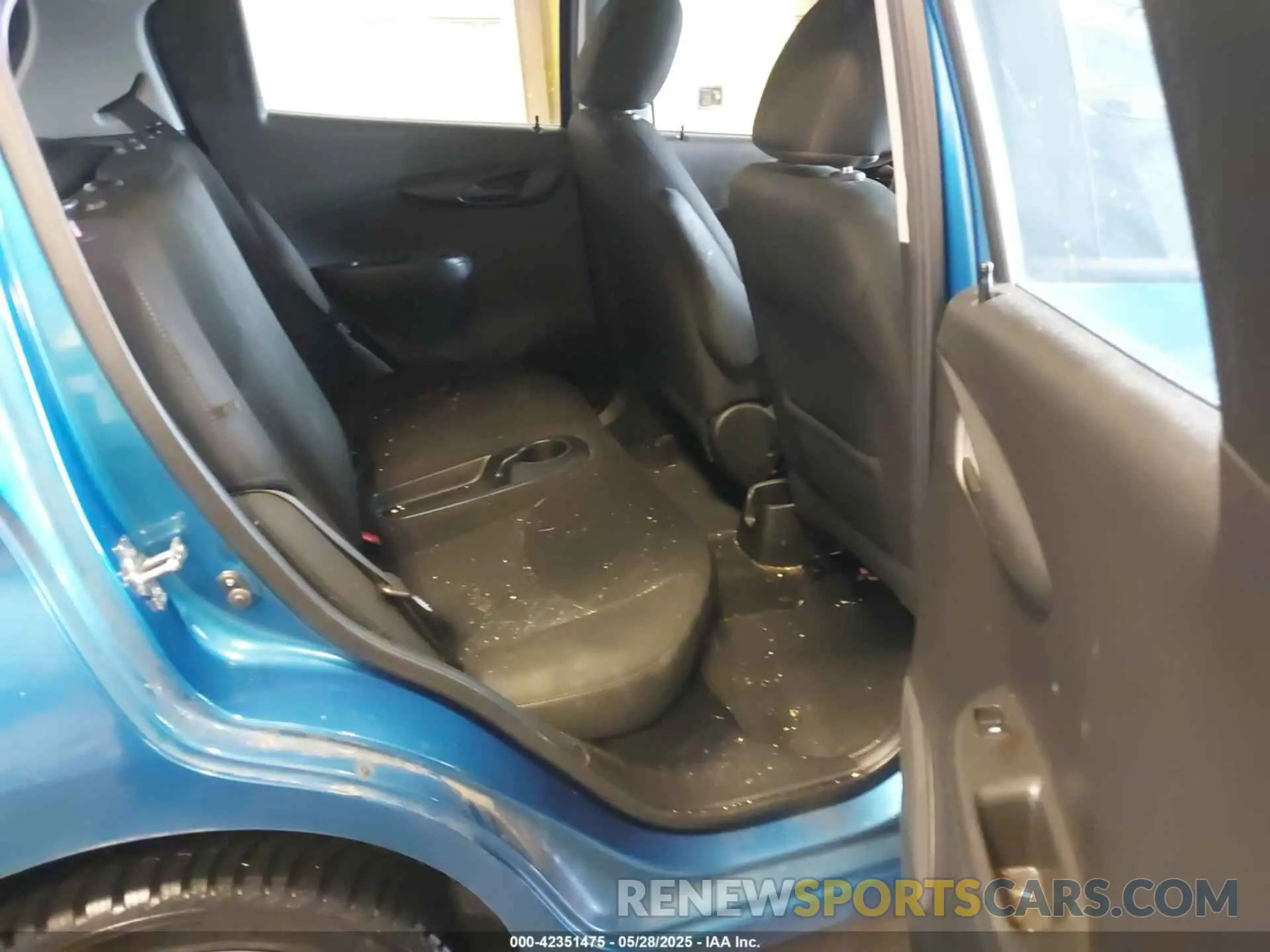 8 Photograph of a damaged car KL8CC6SA3MC715025 CHEVROLET SPARK 2021