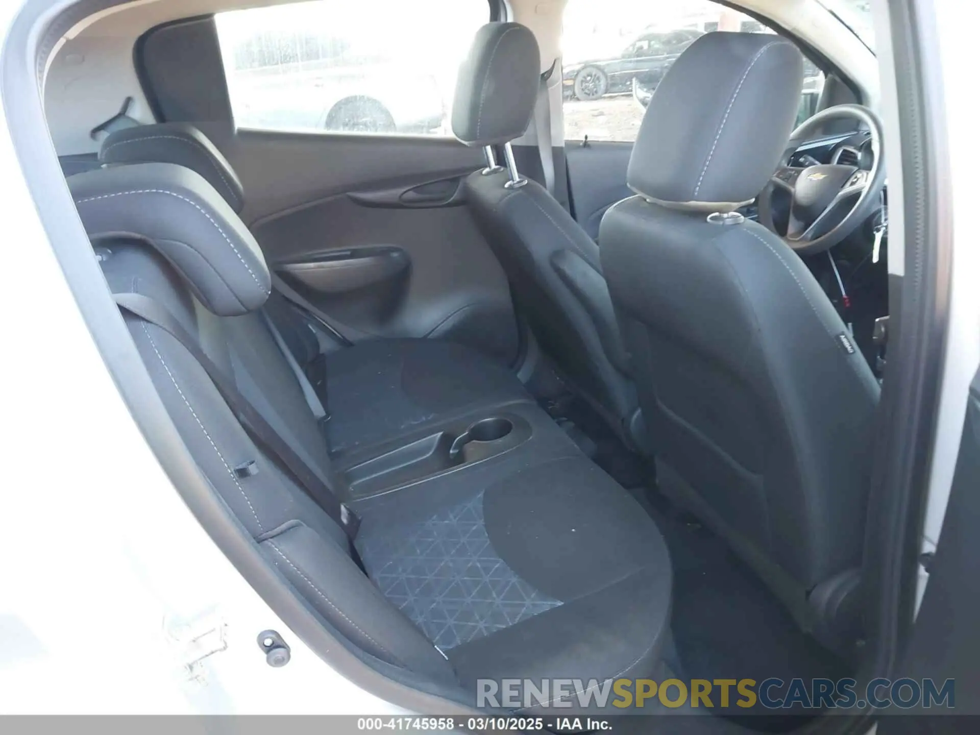 8 Photograph of a damaged car KL8CD6SA0MC216194 CHEVROLET SPARK 2021