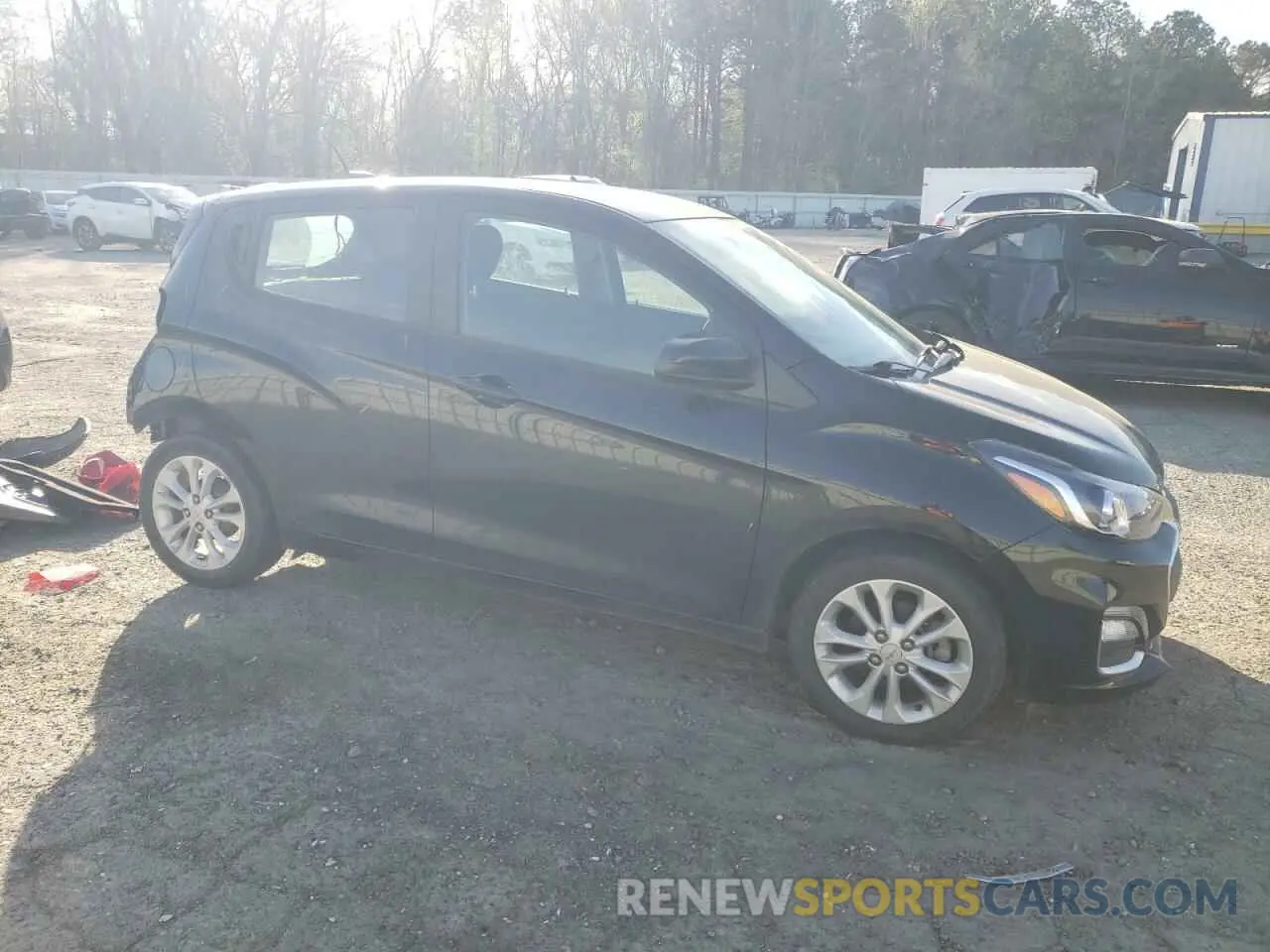 4 Photograph of a damaged car KL8CD6SA0MC736749 CHEVROLET SPARK 2021