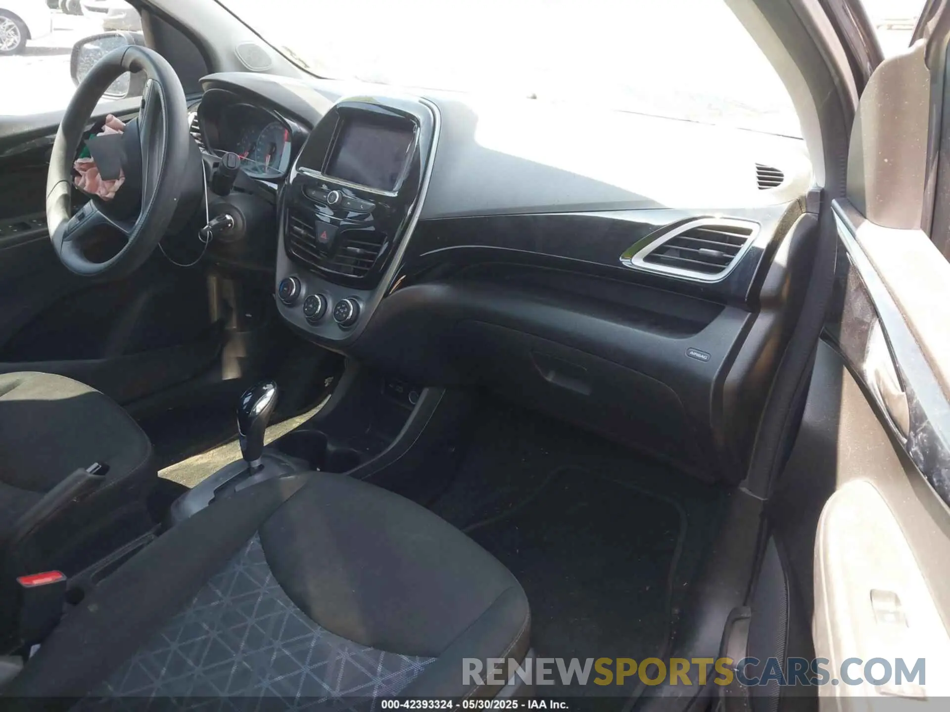 5 Photograph of a damaged car KL8CD6SA0MC740820 CHEVROLET SPARK 2021