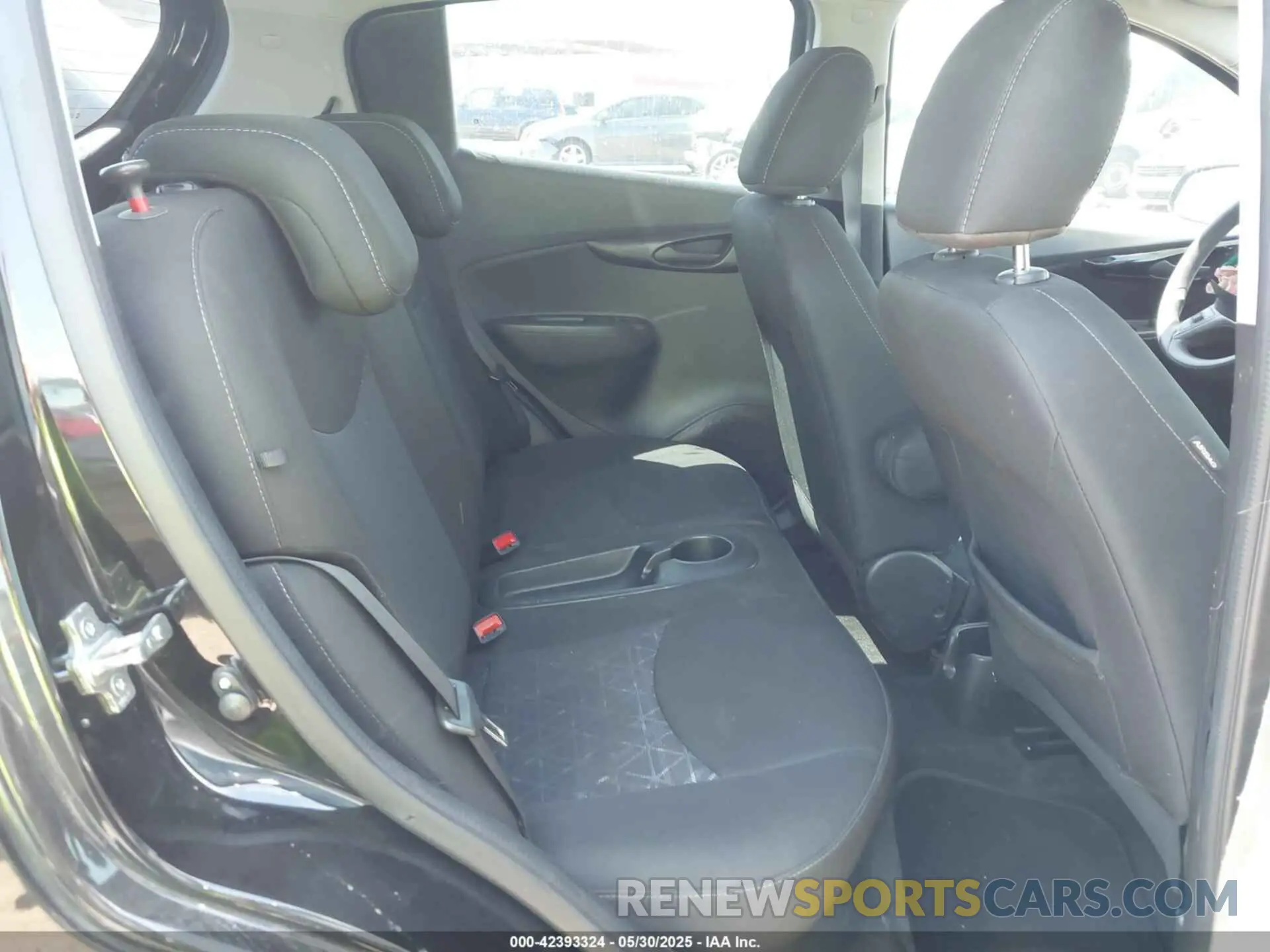 8 Photograph of a damaged car KL8CD6SA0MC740820 CHEVROLET SPARK 2021