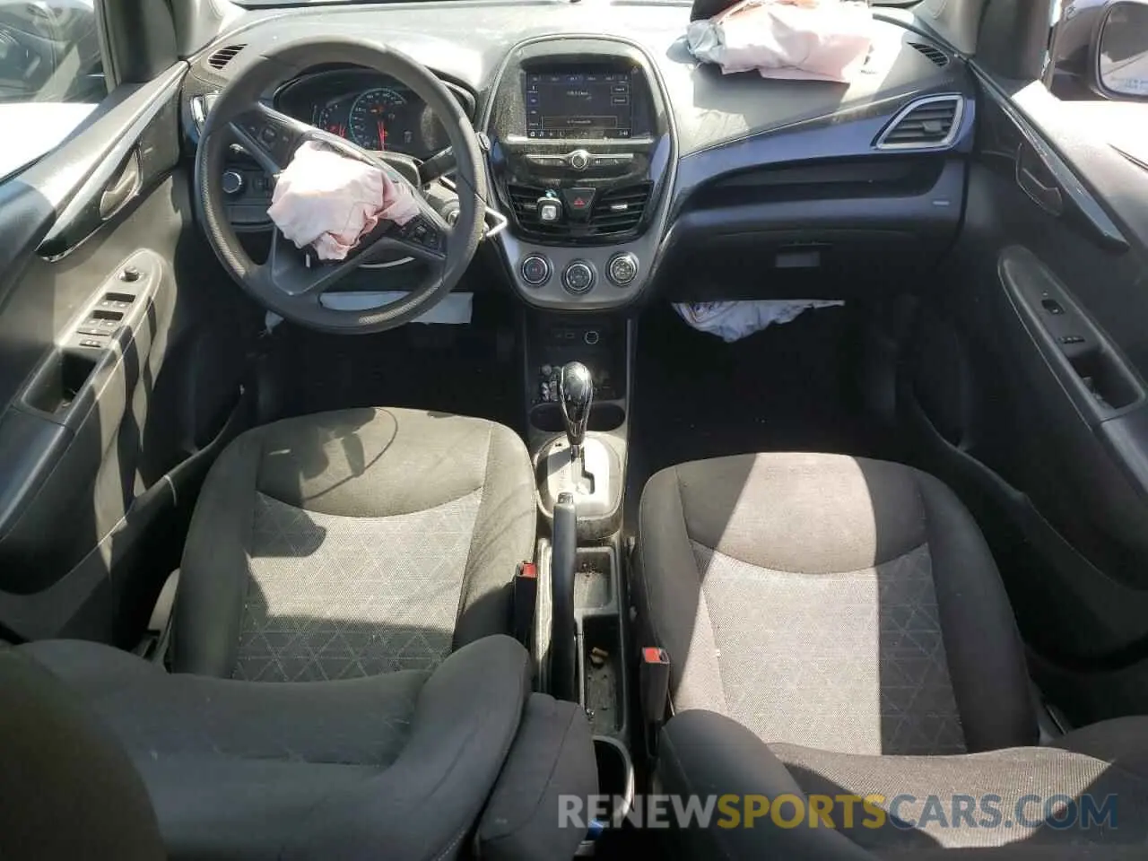 8 Photograph of a damaged car KL8CD6SA0MC741174 CHEVROLET SPARK 2021