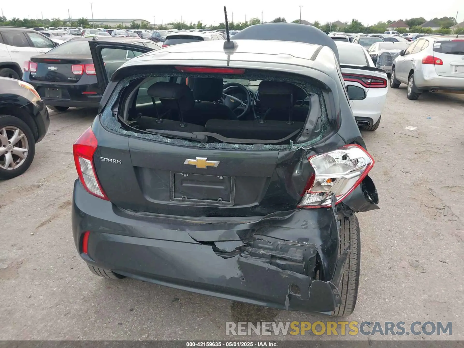 6 Photograph of a damaged car KL8CD6SA1MC216575 CHEVROLET SPARK 2021