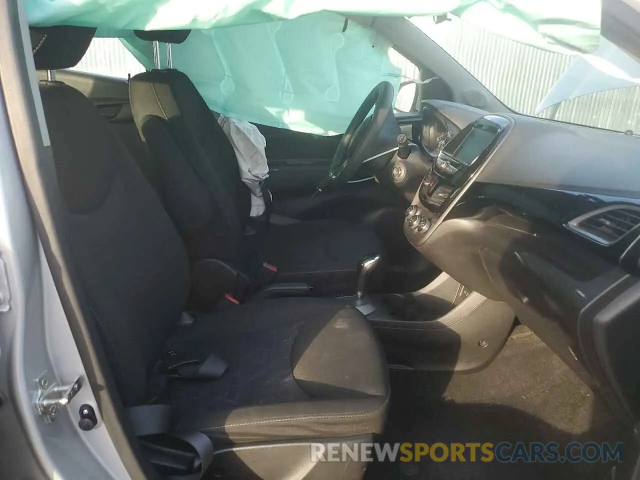 7 Photograph of a damaged car KL8CD6SA1MC722648 CHEVROLET SPARK 2021