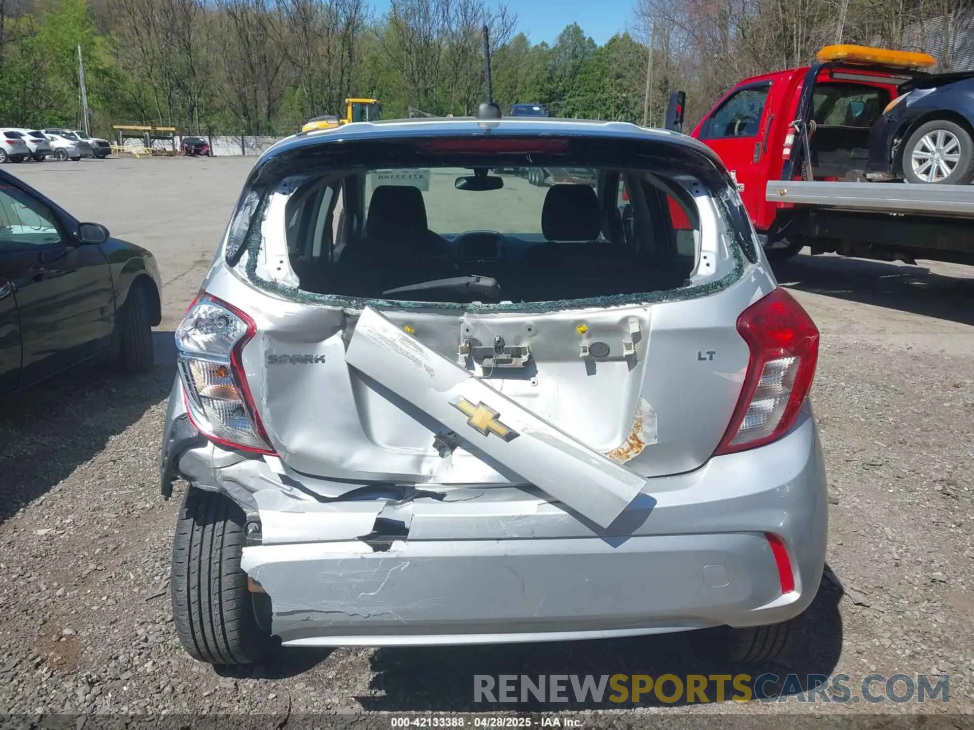 17 Photograph of a damaged car KL8CD6SA1MC726277 CHEVROLET SPARK 2021
