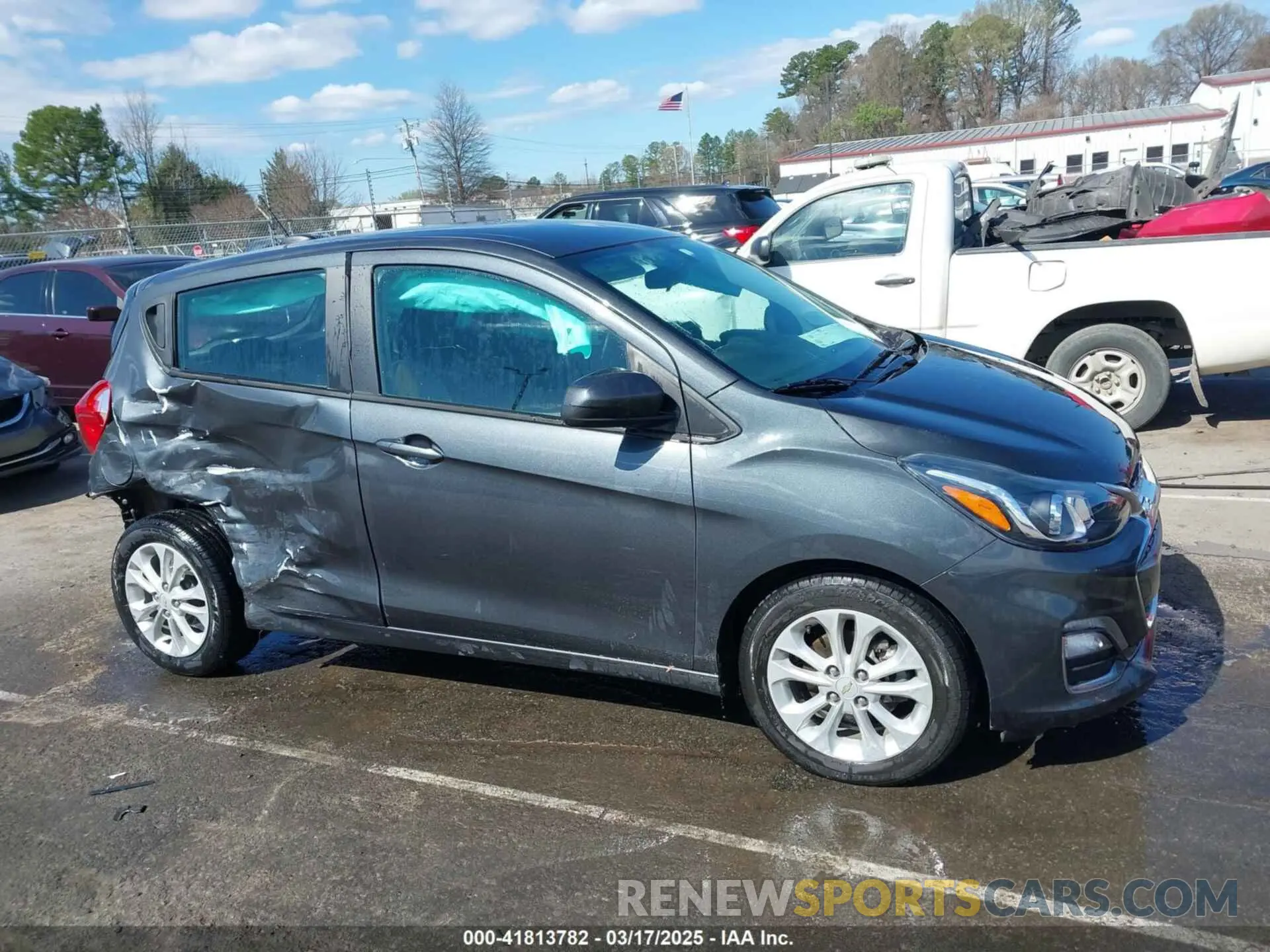 13 Photograph of a damaged car KL8CD6SA2MC719421 CHEVROLET SPARK 2021