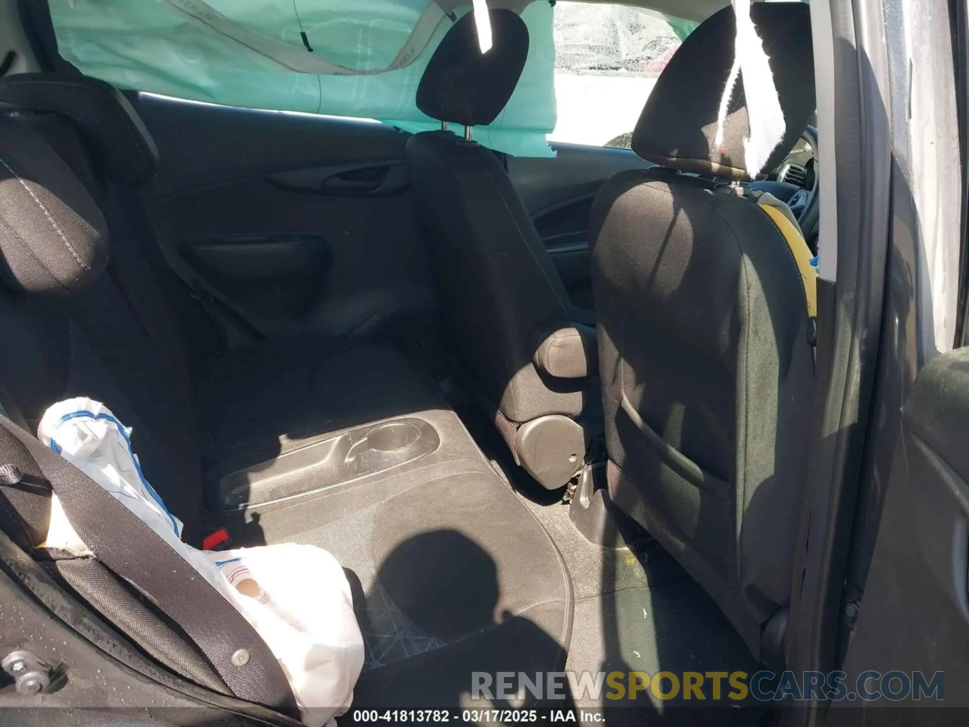 8 Photograph of a damaged car KL8CD6SA2MC719421 CHEVROLET SPARK 2021