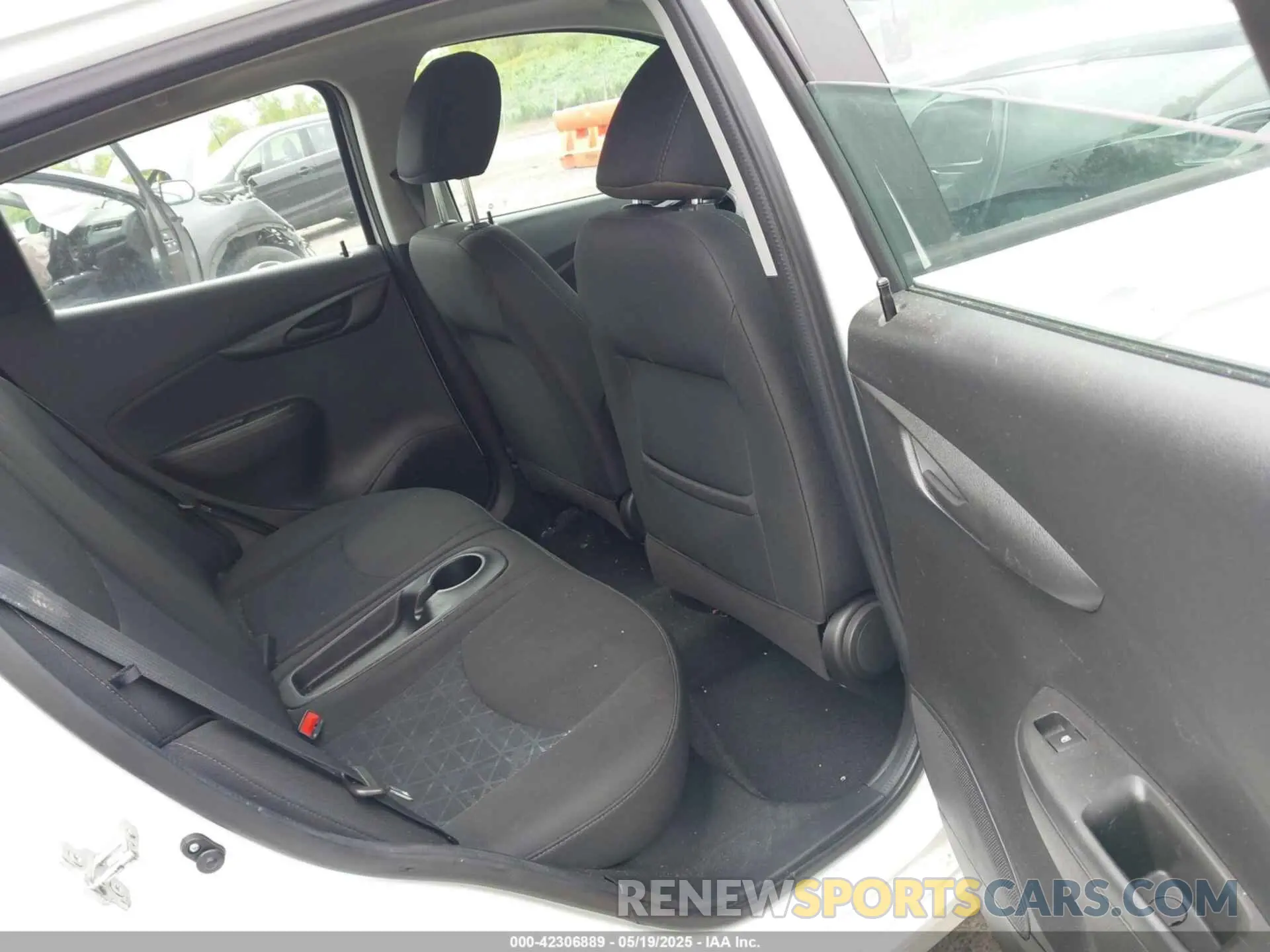 8 Photograph of a damaged car KL8CD6SA2MC751270 CHEVROLET SPARK 2021