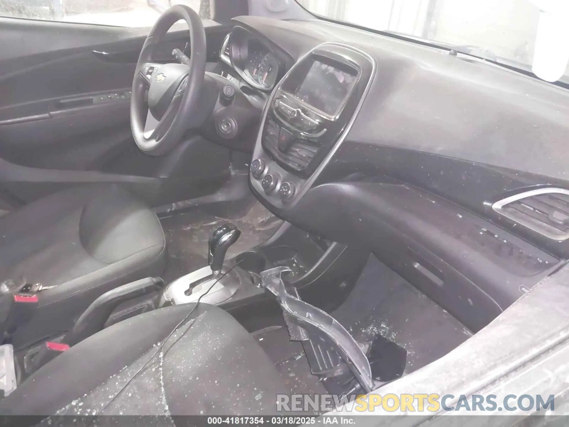 5 Photograph of a damaged car KL8CD6SA3MC217081 CHEVROLET SPARK 2021