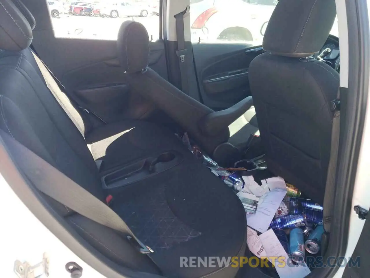 10 Photograph of a damaged car KL8CD6SA3MC719167 CHEVROLET SPARK 2021