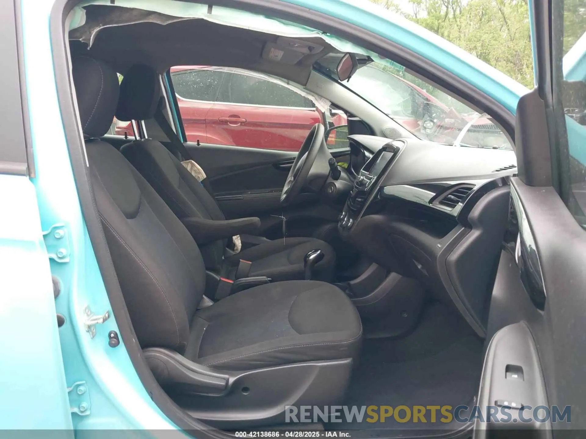 5 Photograph of a damaged car KL8CD6SA3MC728788 CHEVROLET SPARK 2021