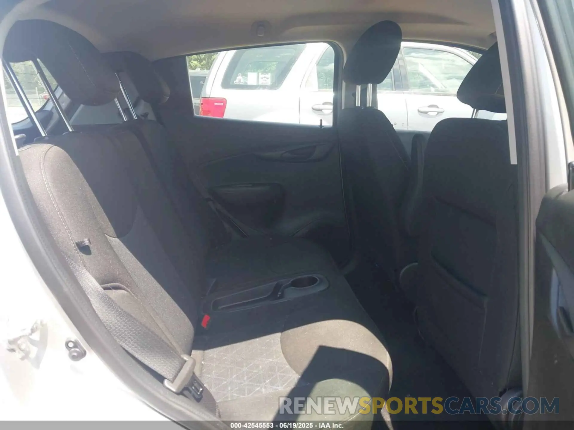 8 Photograph of a damaged car KL8CD6SA3MC735899 CHEVROLET SPARK 2021