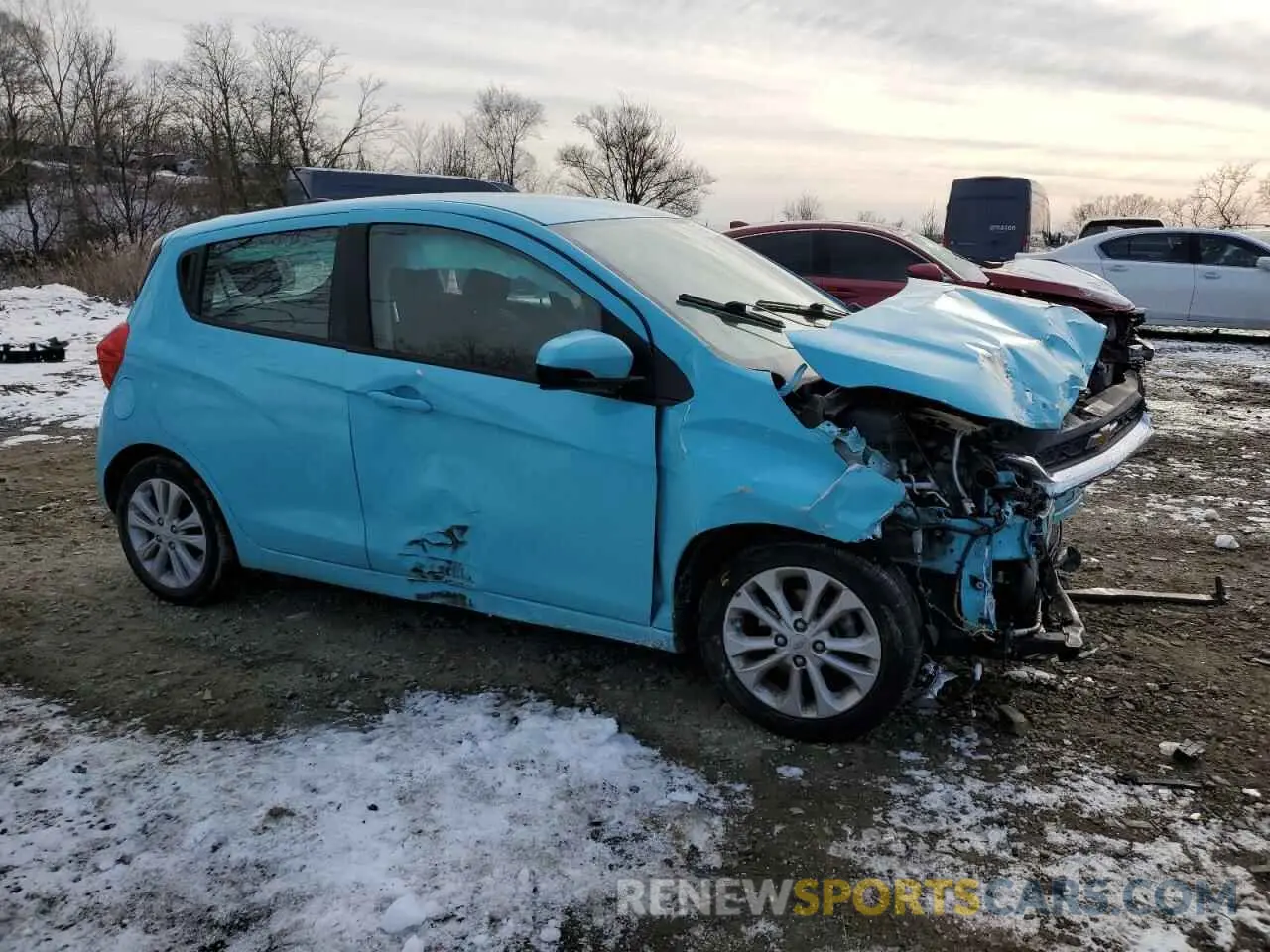 4 Photograph of a damaged car KL8CD6SA3MC736678 CHEVROLET SPARK 2021