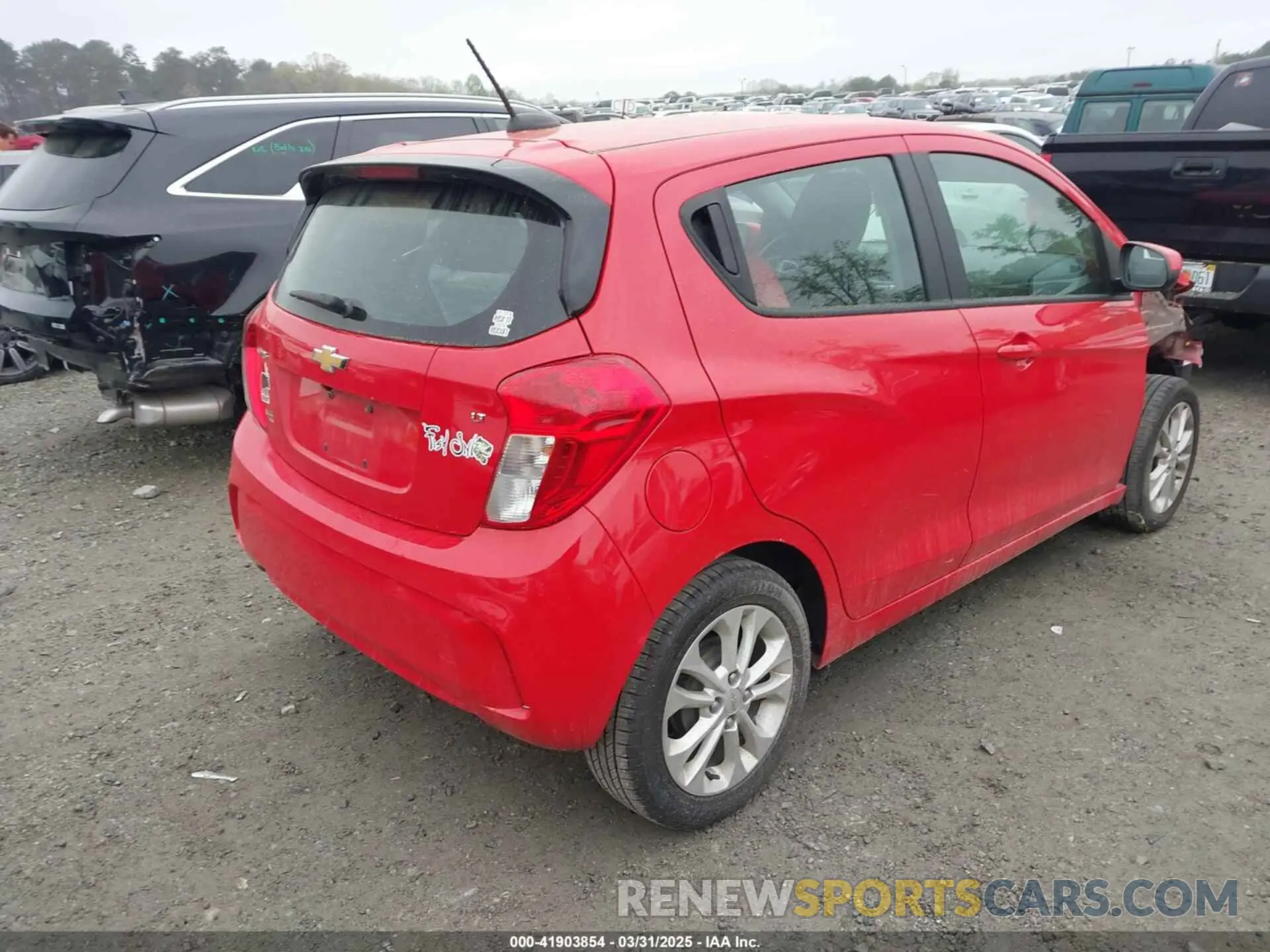 4 Photograph of a damaged car KL8CD6SA3MC747891 CHEVROLET SPARK 2021
