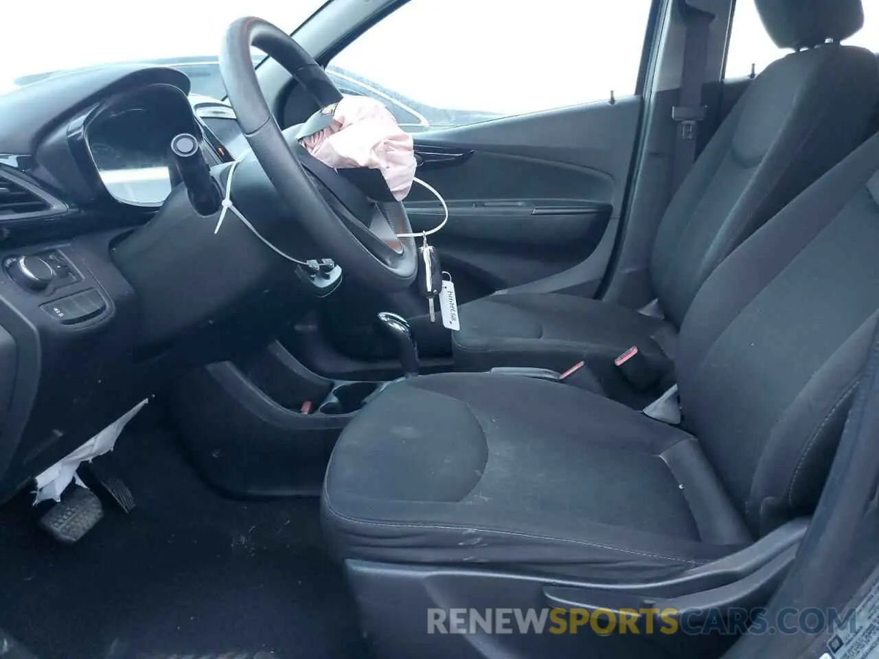 7 Photograph of a damaged car KL8CD6SA4MC216229 CHEVROLET SPARK 2021