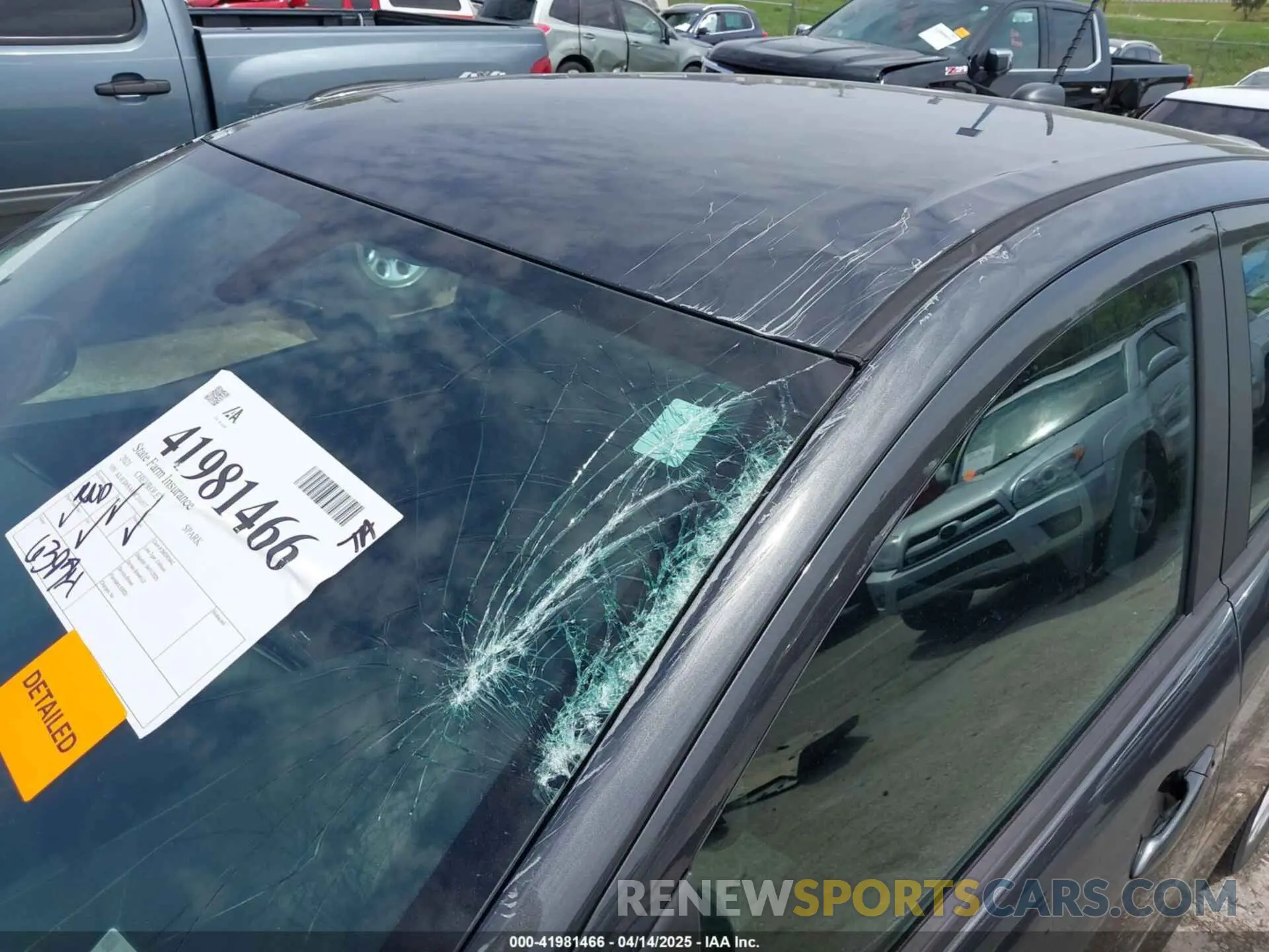 19 Photograph of a damaged car KL8CD6SA4MC216537 CHEVROLET SPARK 2021