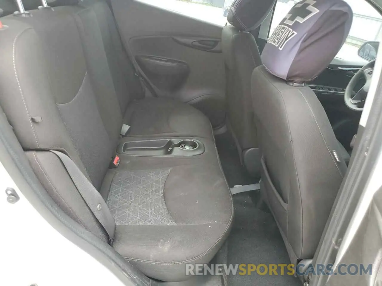 10 Photograph of a damaged car KL8CD6SA4MC223360 CHEVROLET SPARK 2021