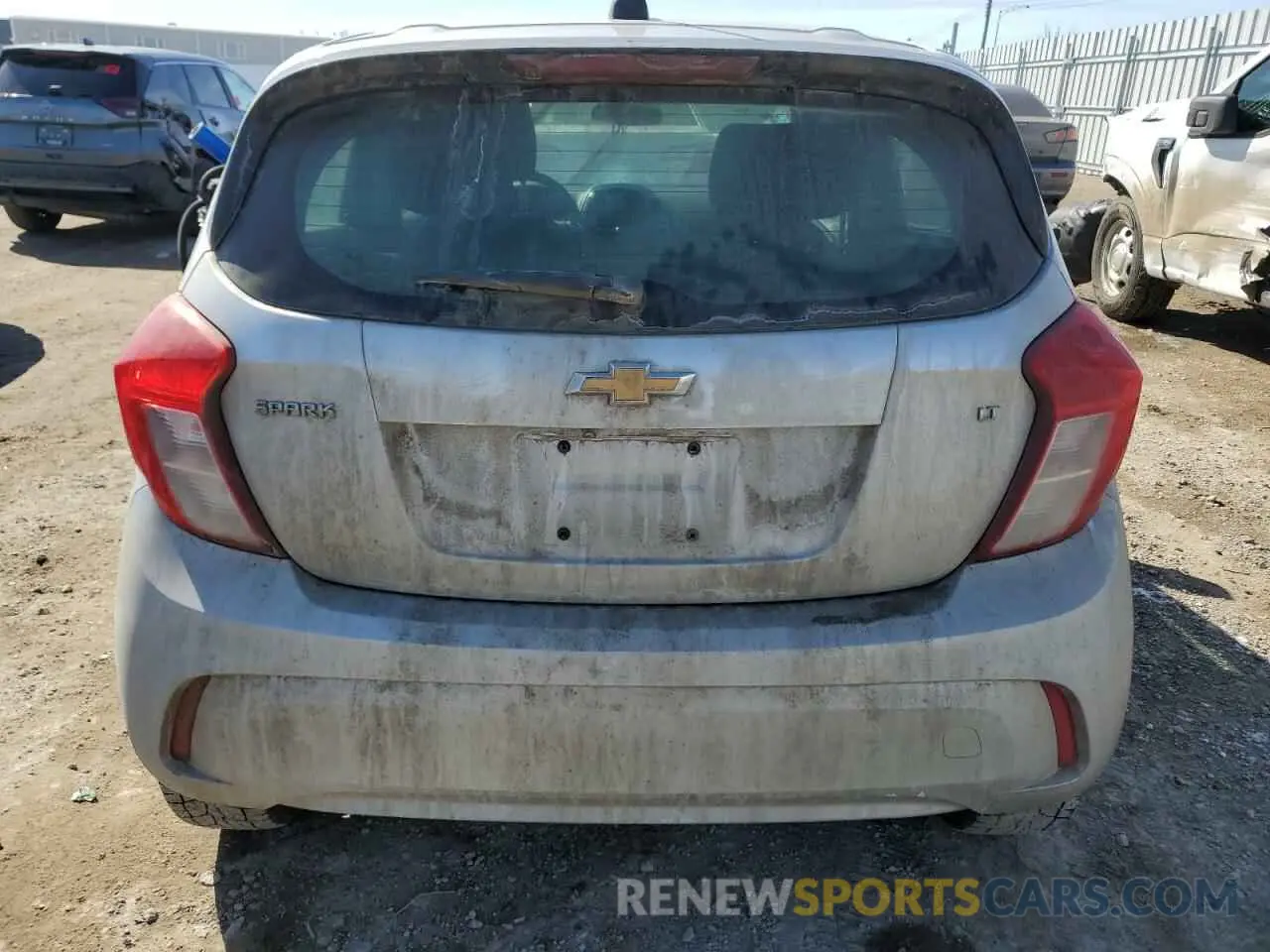 6 Photograph of a damaged car KL8CD6SA4MC724393 CHEVROLET SPARK 2021