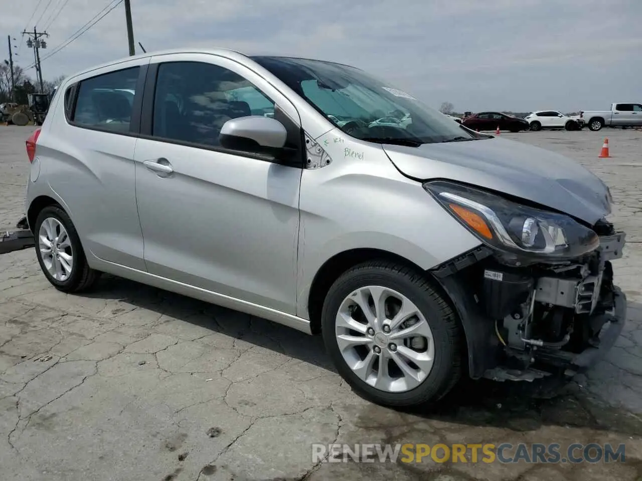 4 Photograph of a damaged car KL8CD6SA5MC717887 CHEVROLET SPARK 2021