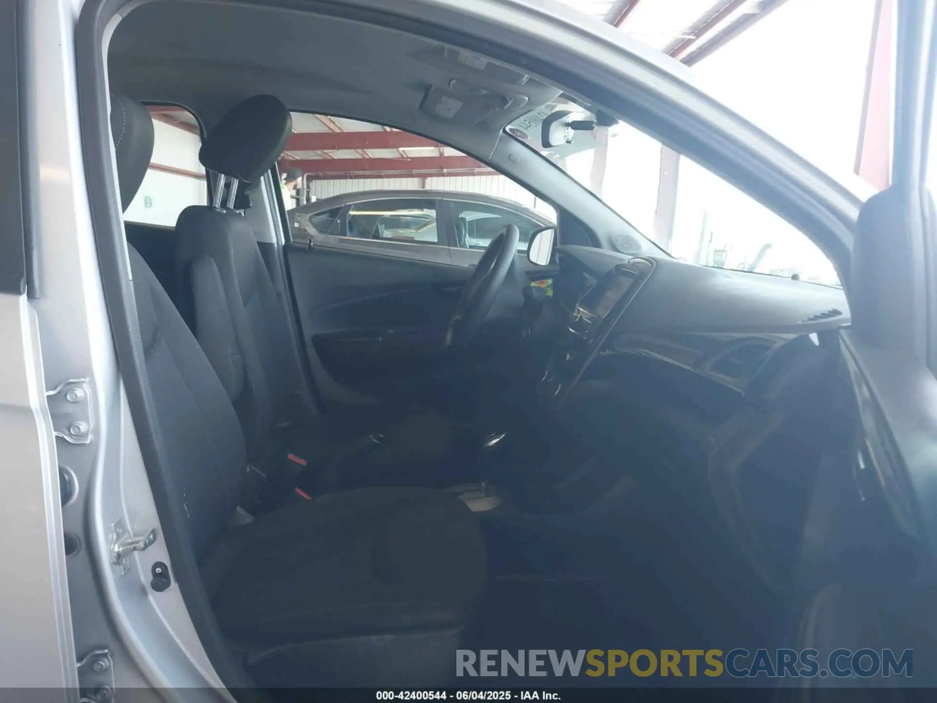 5 Photograph of a damaged car KL8CD6SA5MC719770 CHEVROLET SPARK 2021