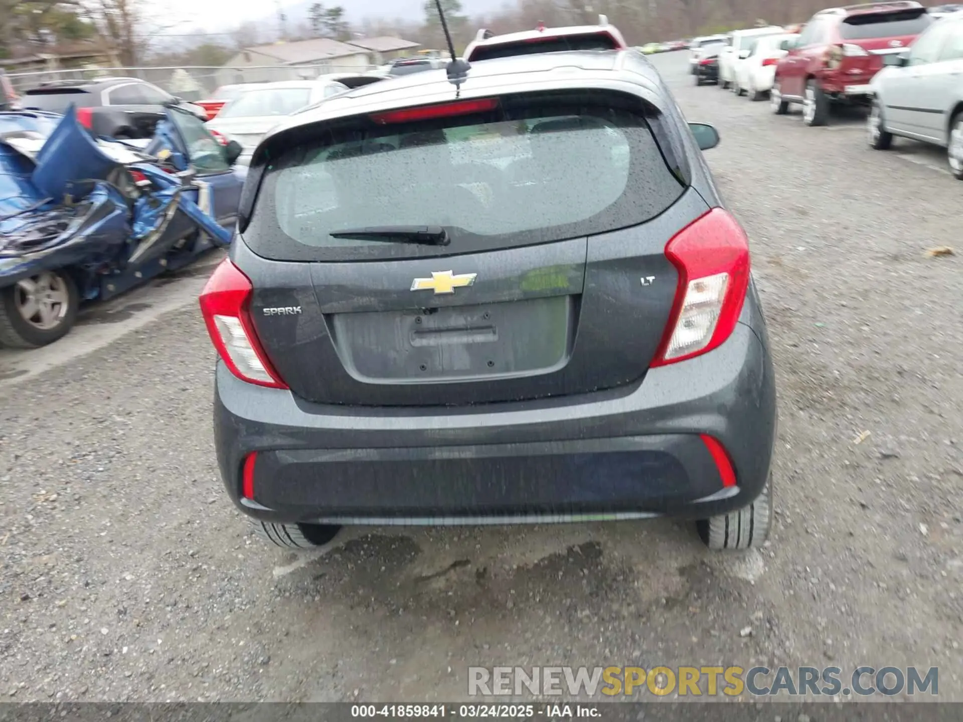 17 Photograph of a damaged car KL8CD6SA5MC751196 CHEVROLET SPARK 2021