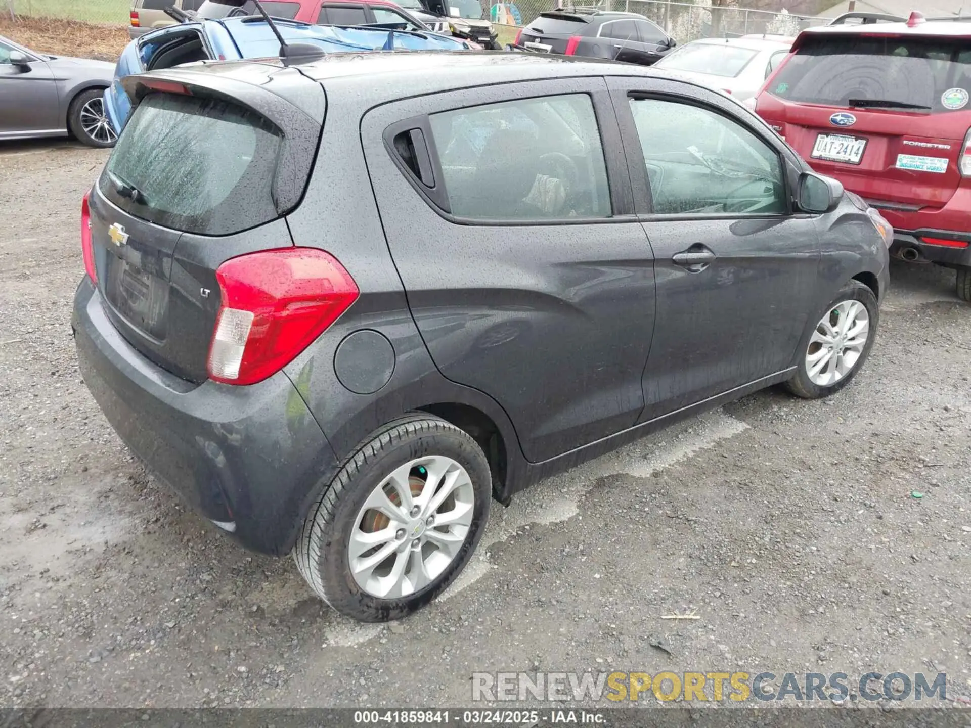 4 Photograph of a damaged car KL8CD6SA5MC751196 CHEVROLET SPARK 2021