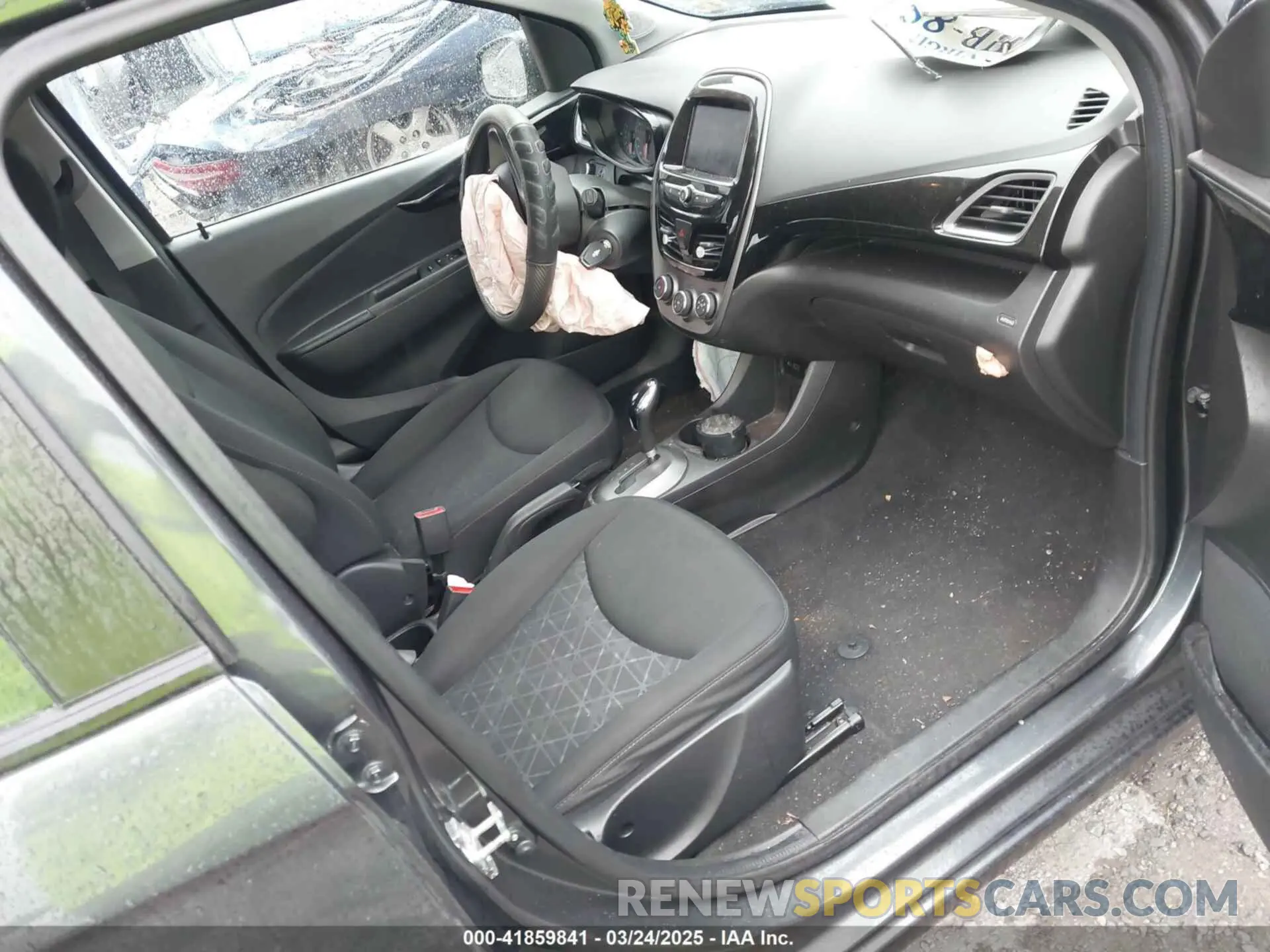 5 Photograph of a damaged car KL8CD6SA5MC751196 CHEVROLET SPARK 2021