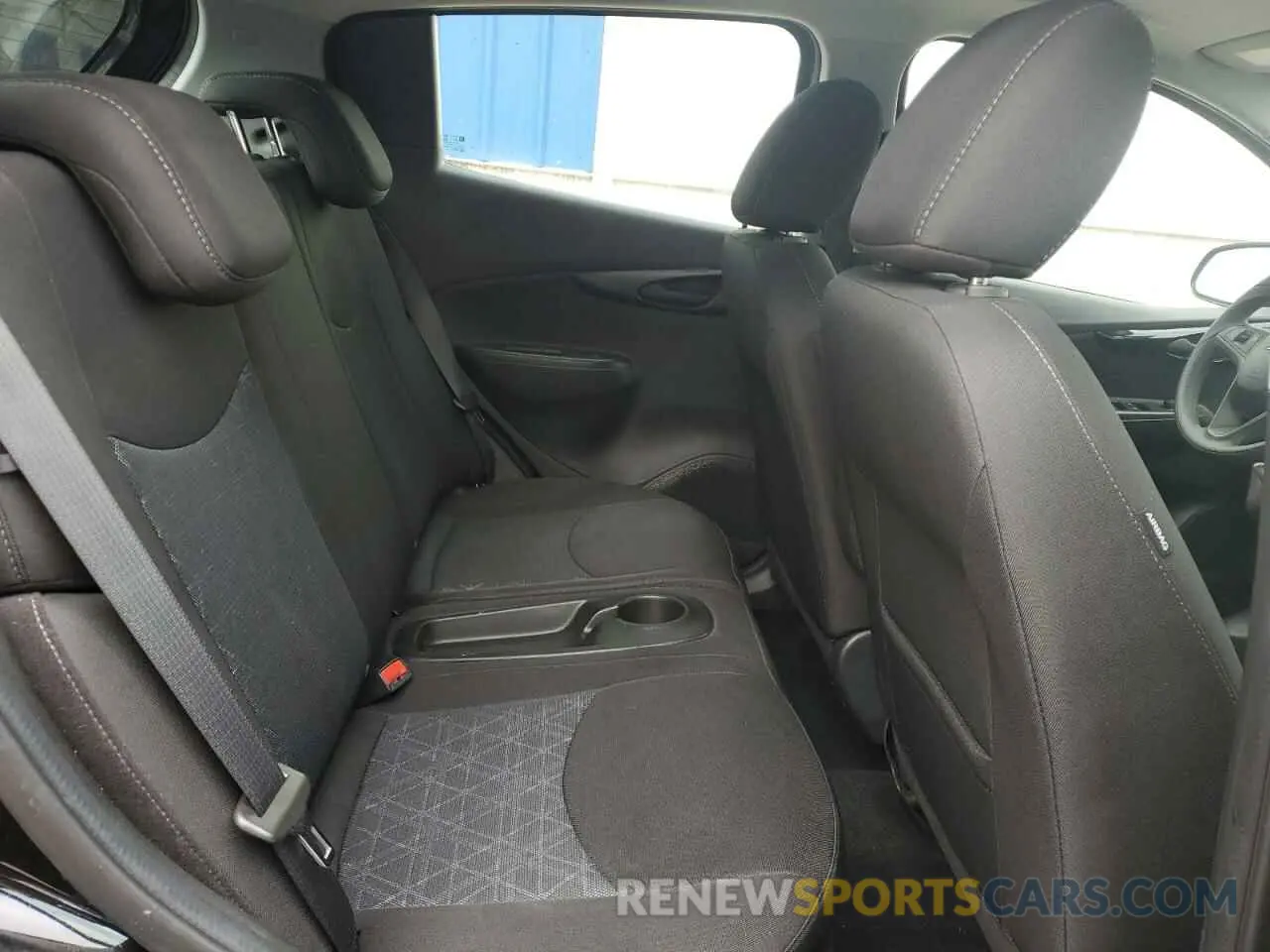 10 Photograph of a damaged car KL8CD6SA6MC221061 CHEVROLET SPARK 2021