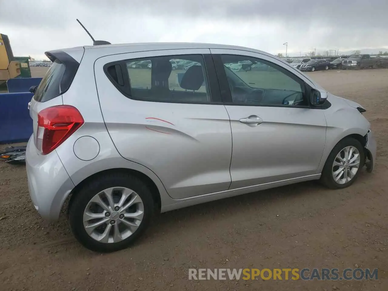 3 Photograph of a damaged car KL8CD6SA6MC223344 CHEVROLET SPARK 2021