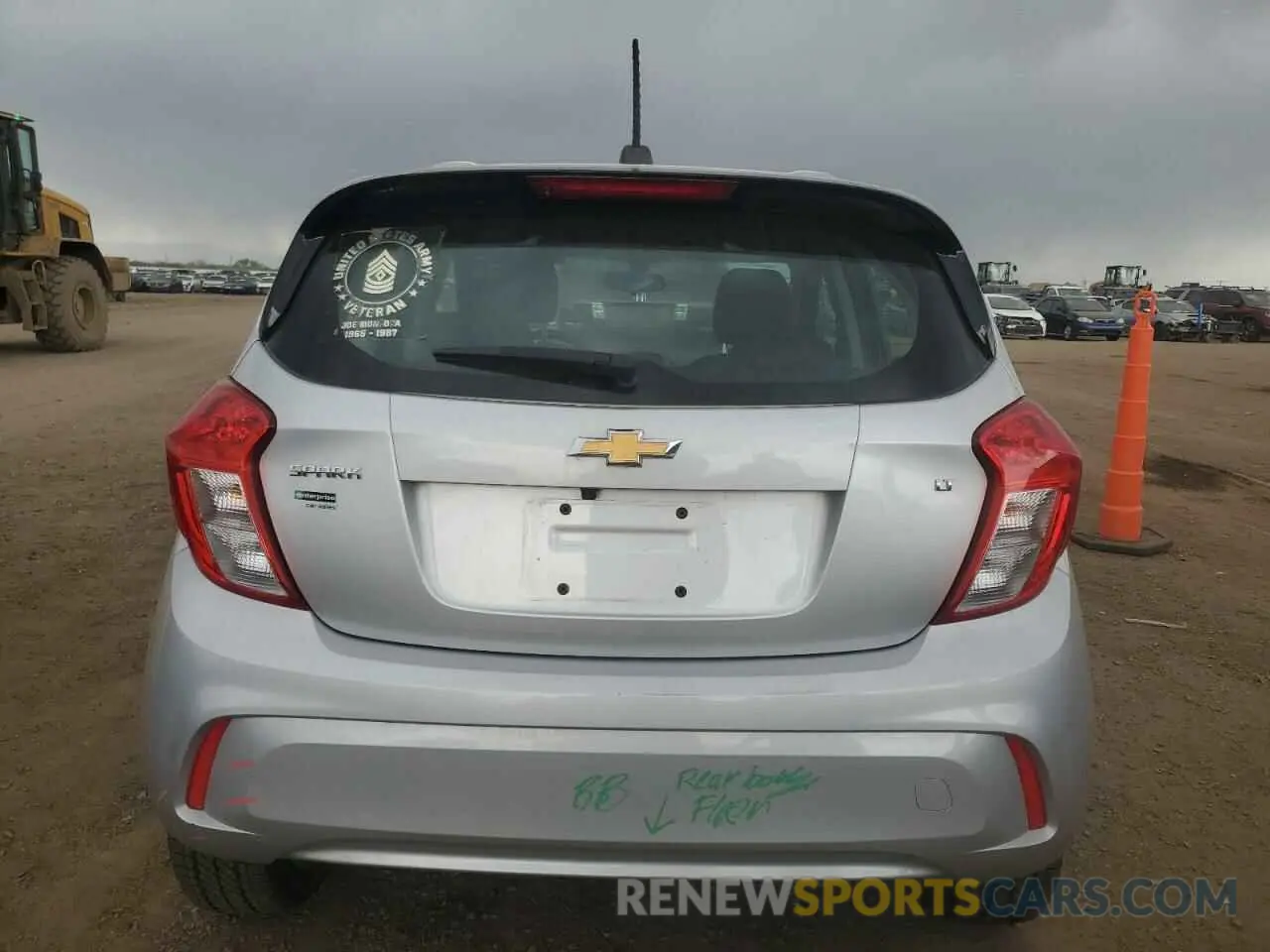6 Photograph of a damaged car KL8CD6SA6MC223344 CHEVROLET SPARK 2021